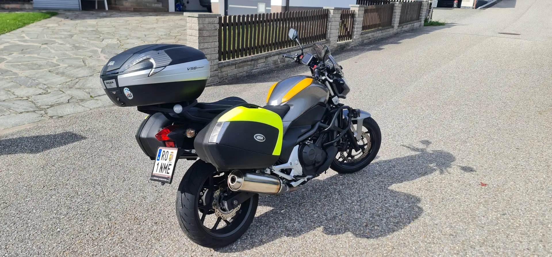 Honda NC 700 Срібний - 2