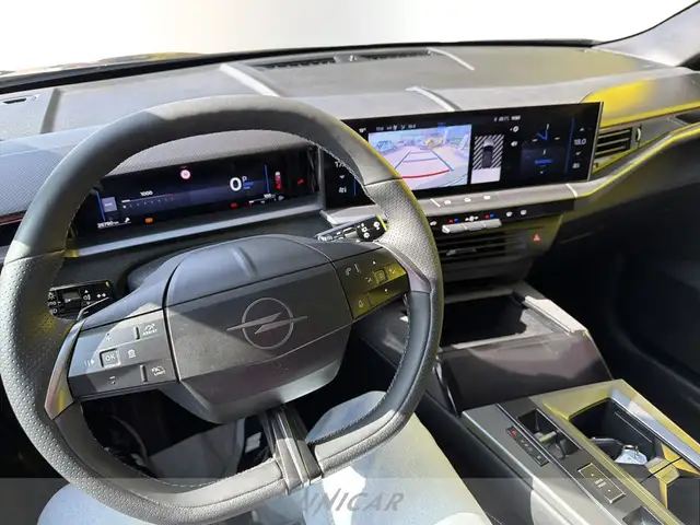 Opel Grandland view 11