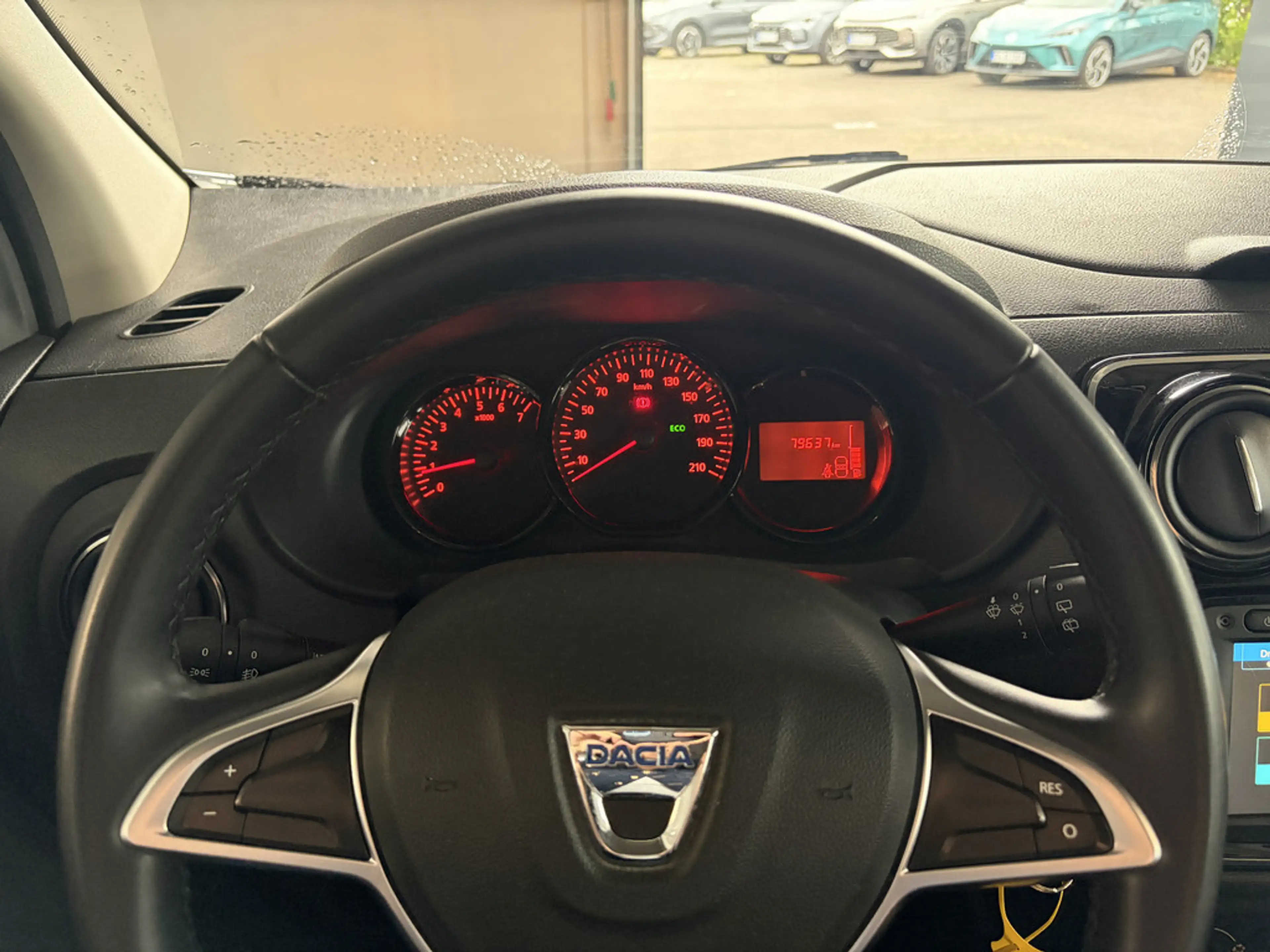 Dacia Lodgy 1.3 Stepway KLIMA PDC SHZ NAVI FACELIFT — photo 14