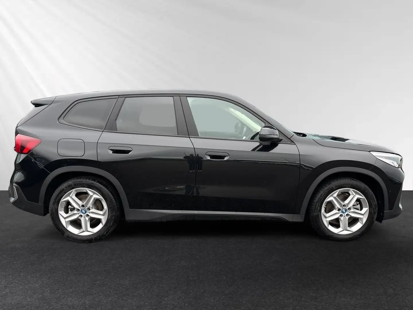 BMW iX1 xDrive30  Lr. 365,- br. o.Anz. 48Mon/5`Km p.A. Schwarz - 2