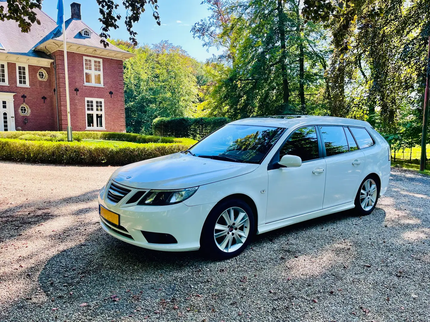 Saab 9-3 9-3 1.9 TiD Hirsch Performance MT6 Tuning Bílá - 1