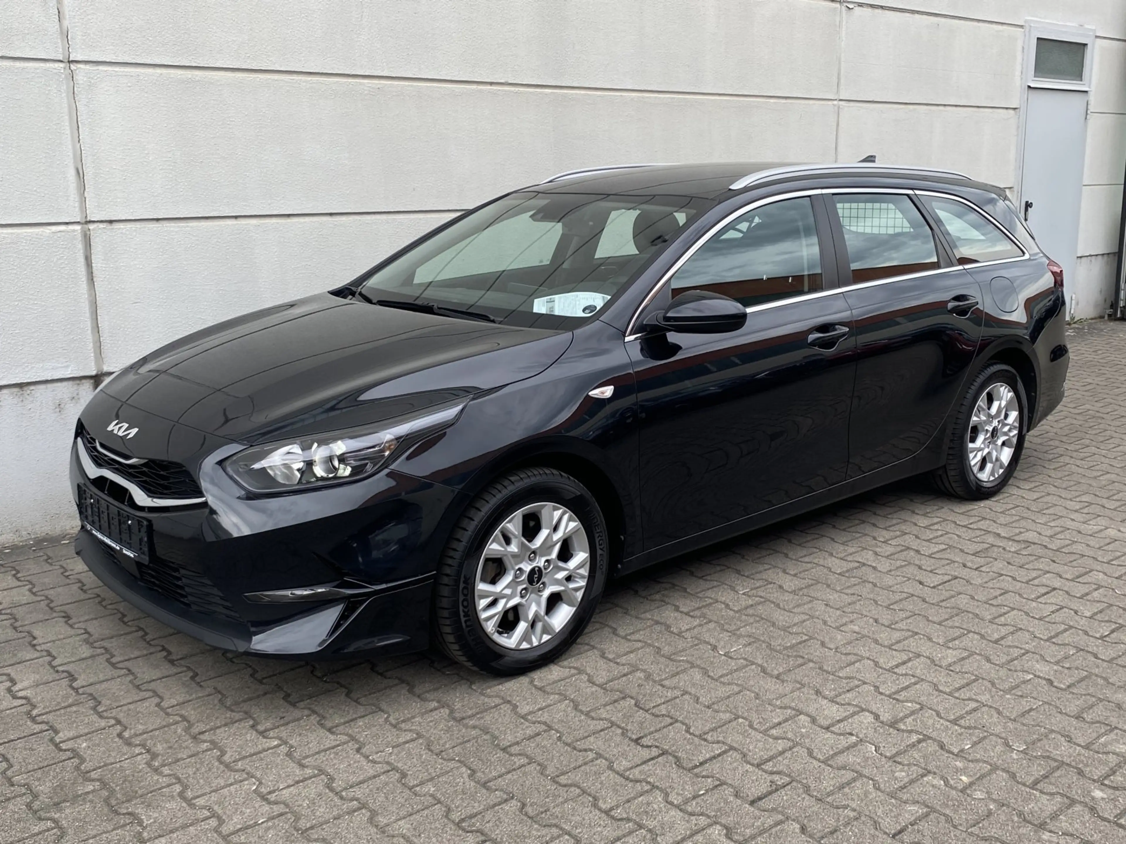 Kia Ceed / cee'd ceed Sportswagon 1.6 CRDi DCT Mild Hybrid Vision R — photo 2
