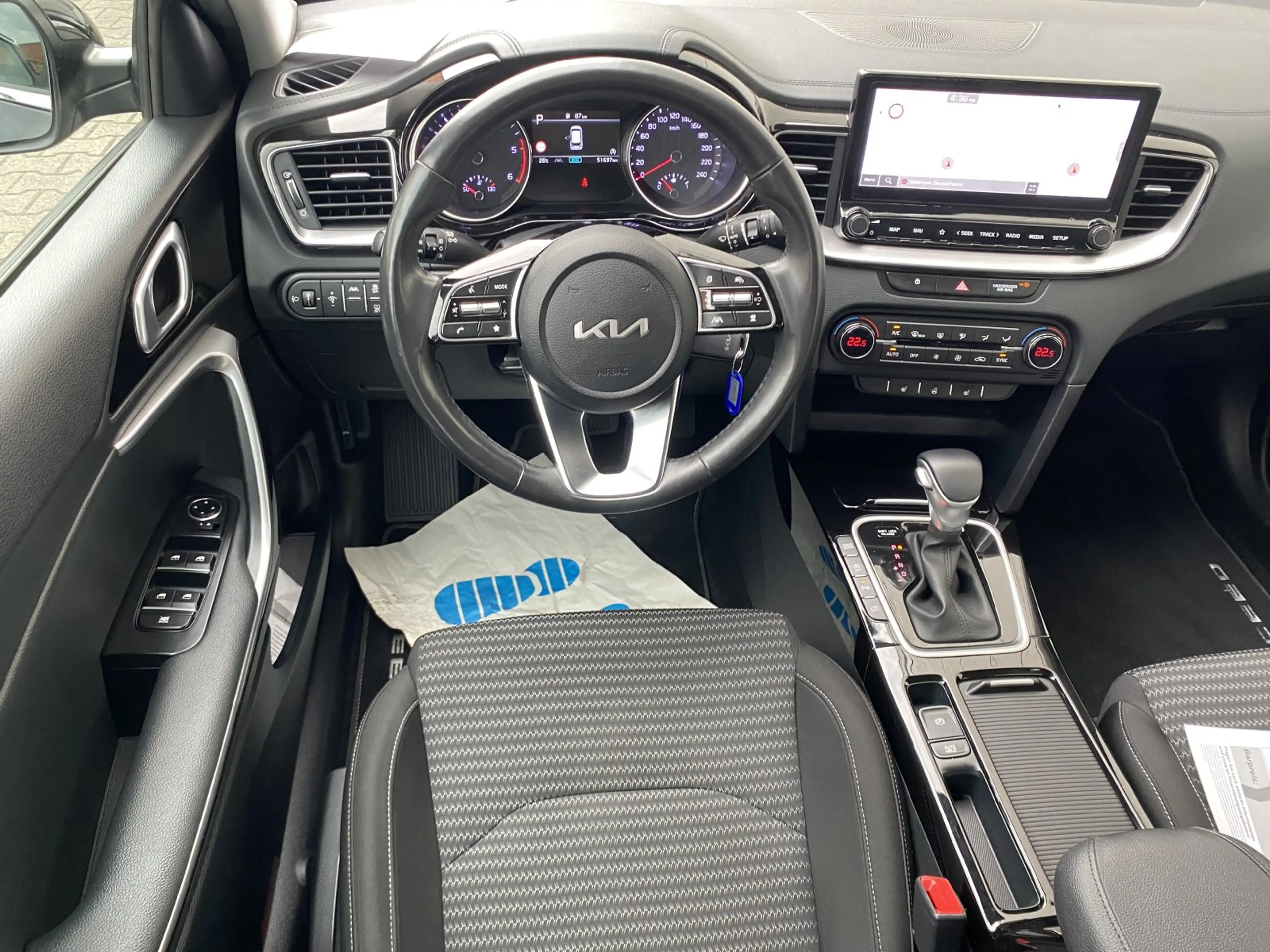 Kia Ceed / cee'd ceed Sportswagon 1.6 CRDi DCT Mild Hybrid Vision R — photo 4