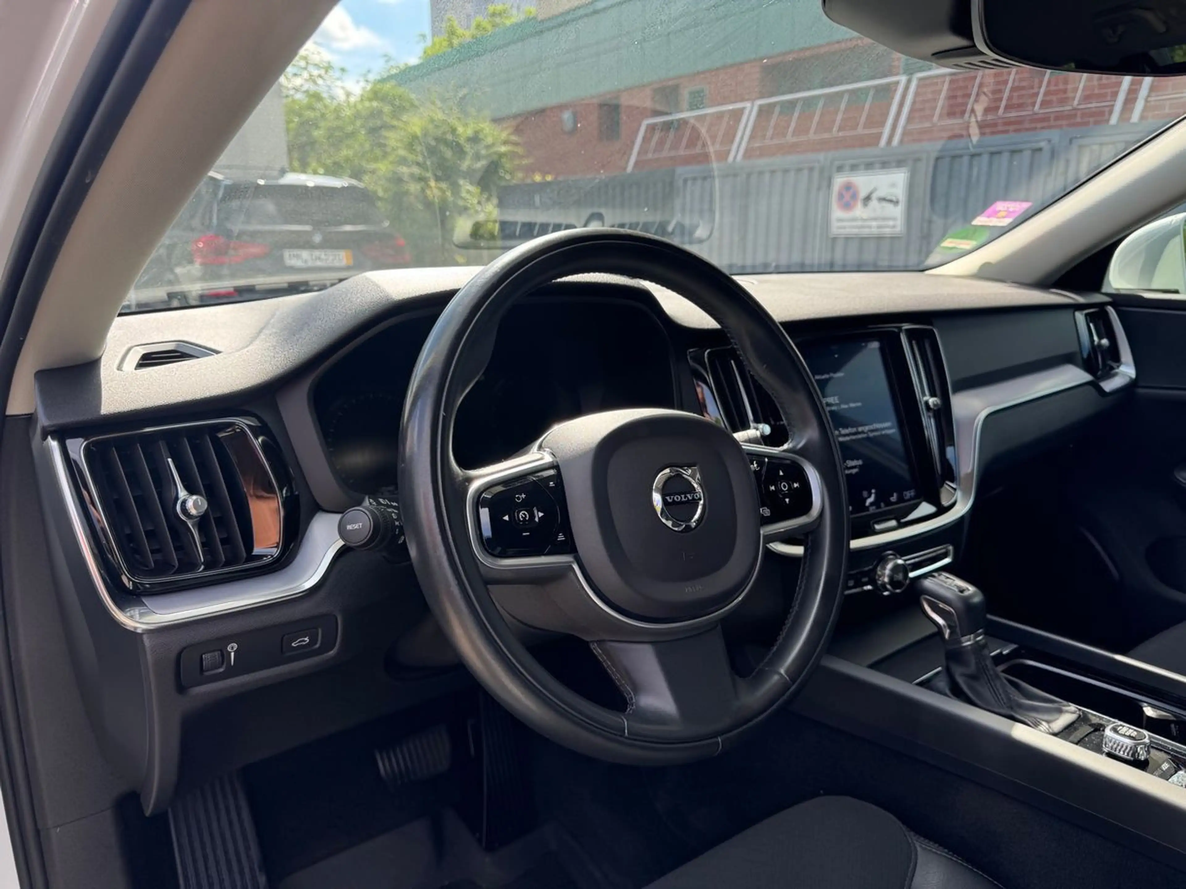 Volvo V60 Cross Country AWD Kamera Leder — photo 8