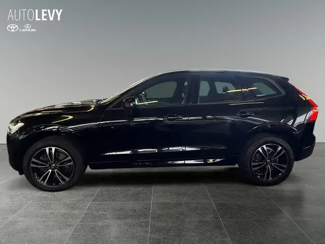 Volvo XC60 view 3