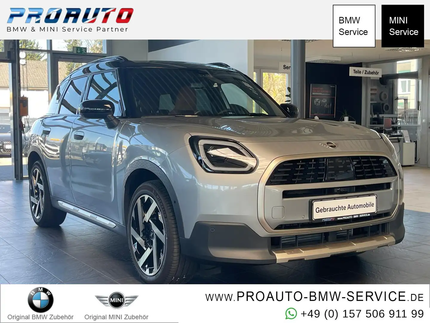 MINI Cooper C Countryman C Favoured Trim Paket XL / 19 Zoll Silber - 1