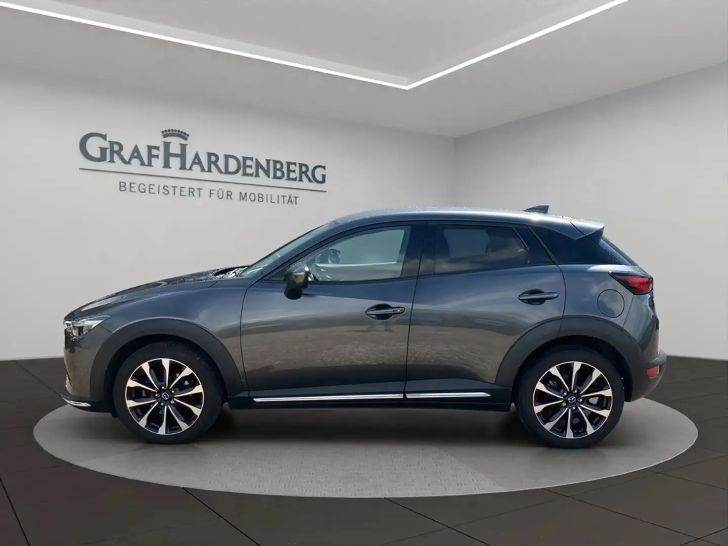 Mazda CX-3 2.0 SKYACTIVE-G 6-Gang Sports-Line Grau - 2