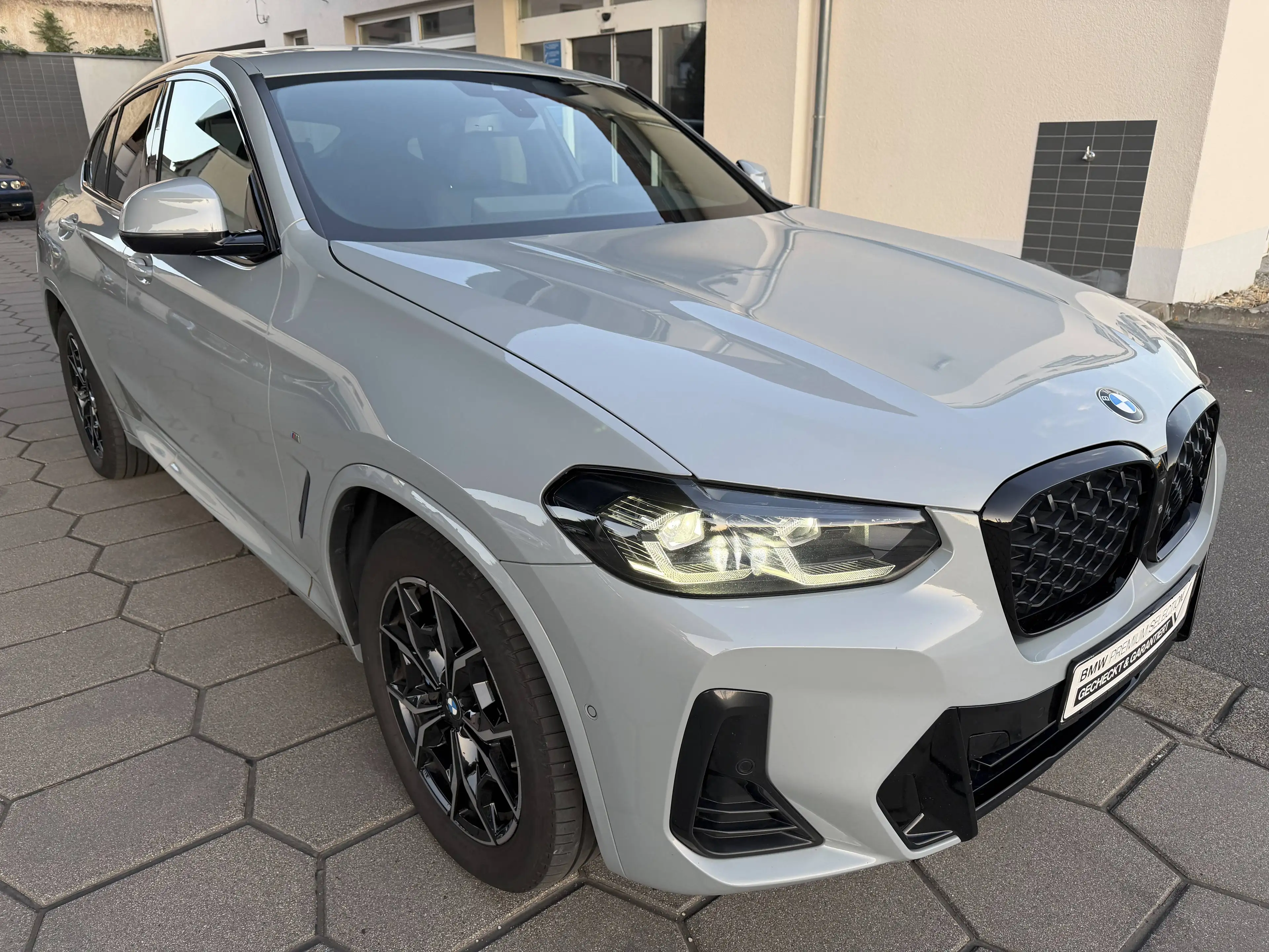 BMW X4 xDrive 30 d M Sport 360°Kamera Night Paket LED "19 — photo 3