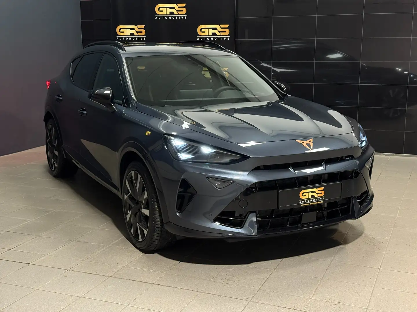 CUPRA Formentor VZ 245 kW 4Drive*5-Jahre Gar.*Memory* Grau - 1