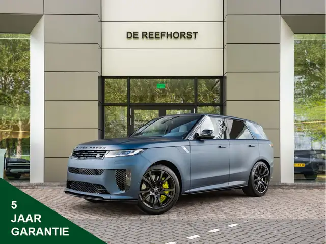 Land Rover Range Rover Sport 4.4 P635 SV Edition Two | Carbon Ceramic Matrix Br