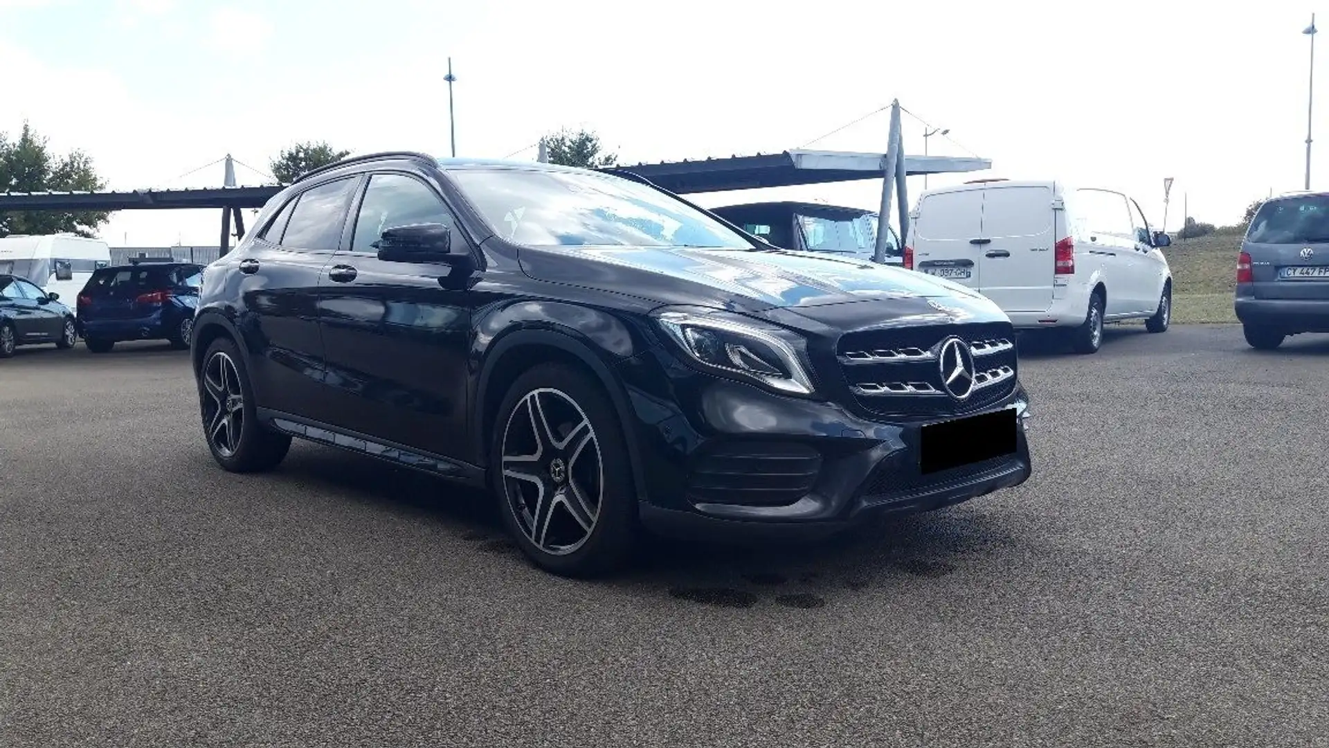 Mercedes-Benz GLA 200 200 D 136CH AMG 7G-DCT EURO6C - 2