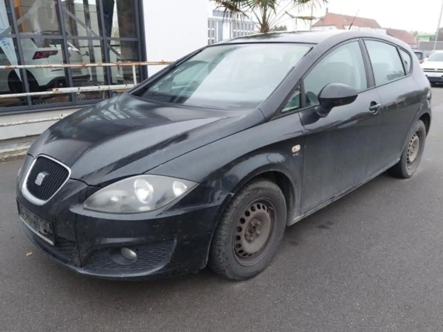 SEAT Leon 1,4 TSI Reference Tempomat Climatic NSW Negro - 2