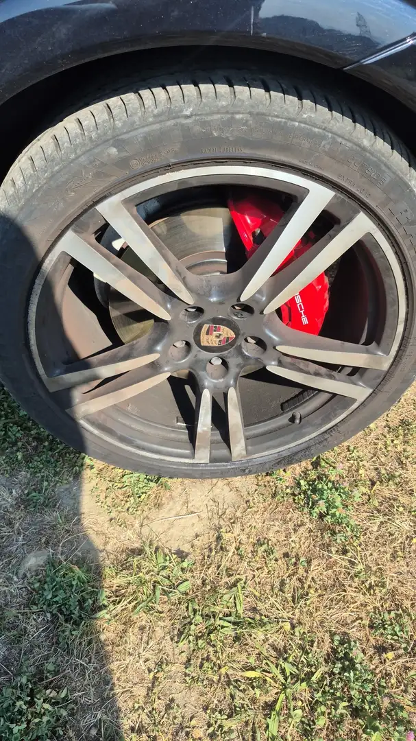 Porsche Cayenne 2 II GTS 4,8 Aut. 92A V8 Sauger Schwarz - 2