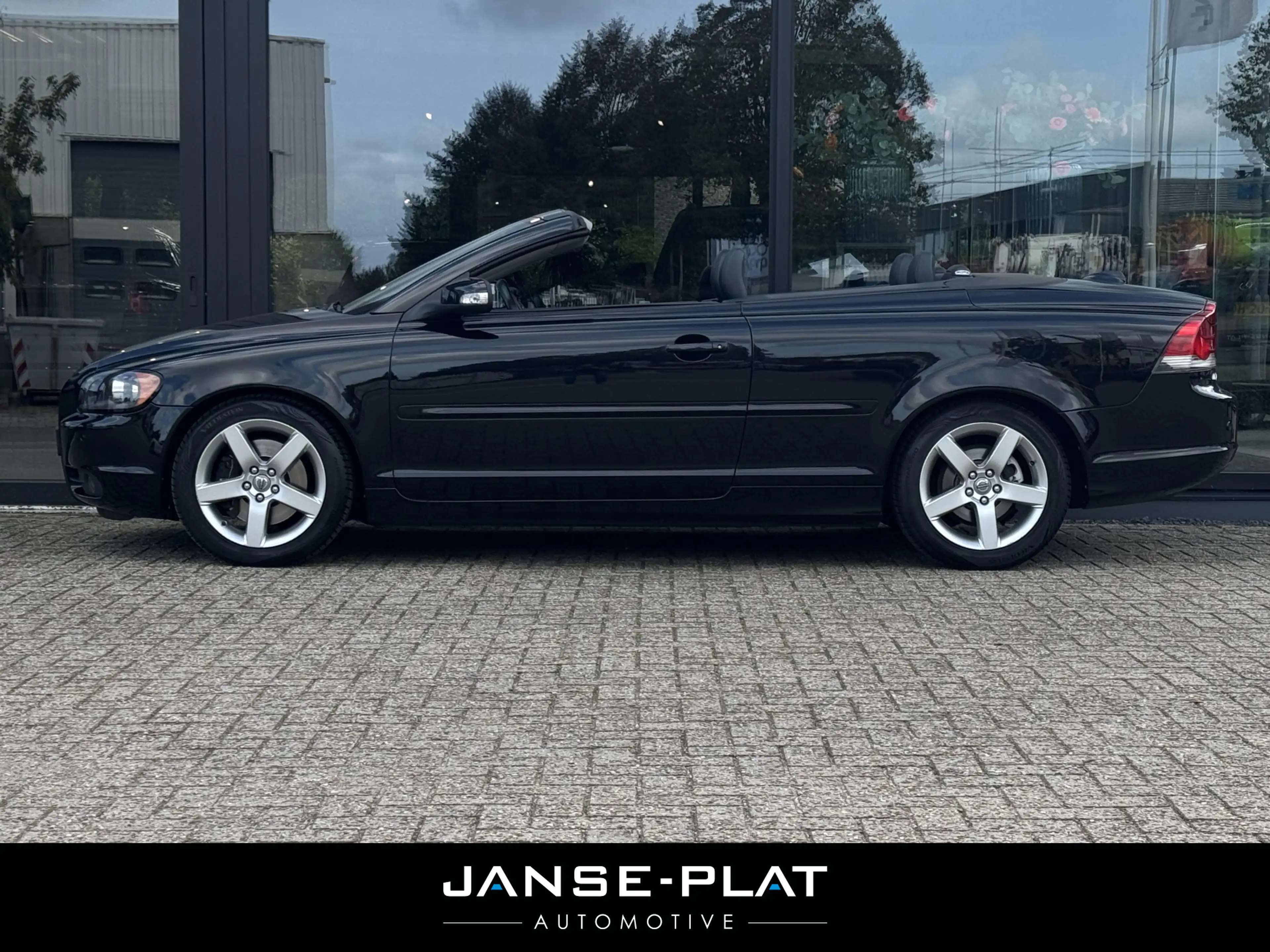 Volvo C70 Convertible 2.4i Momentum Aut Stoelverwarming | NL — photo 3