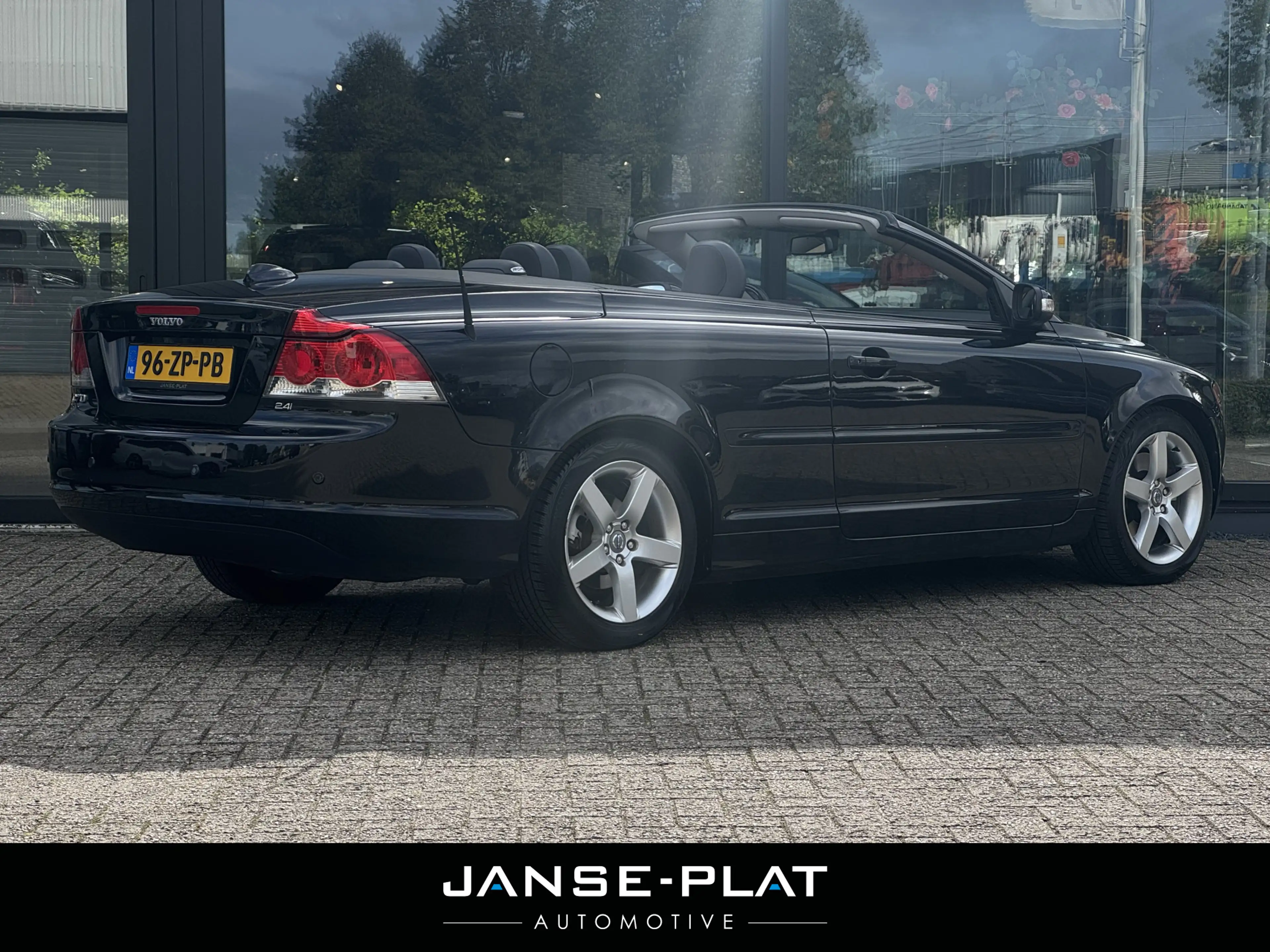 Volvo C70 Convertible 2.4i Momentum Aut Stoelverwarming | NL — photo 9