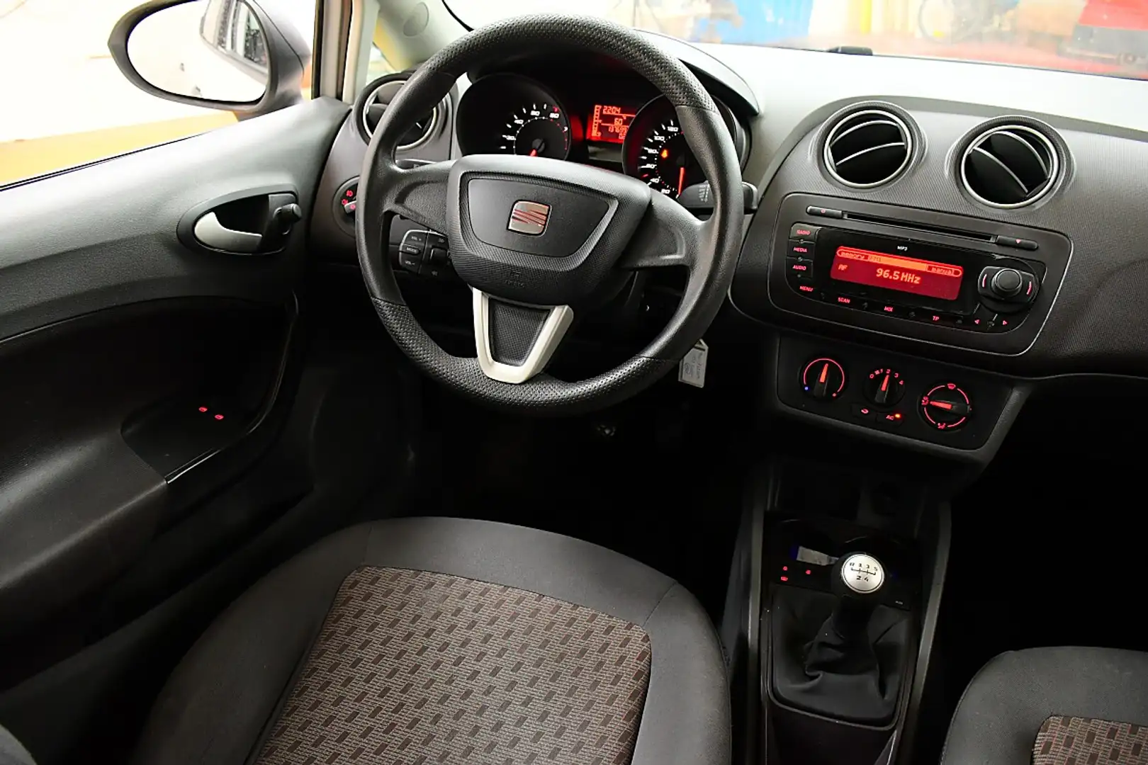 SEAT Ibiza Reference 1,4 Weiß - 2