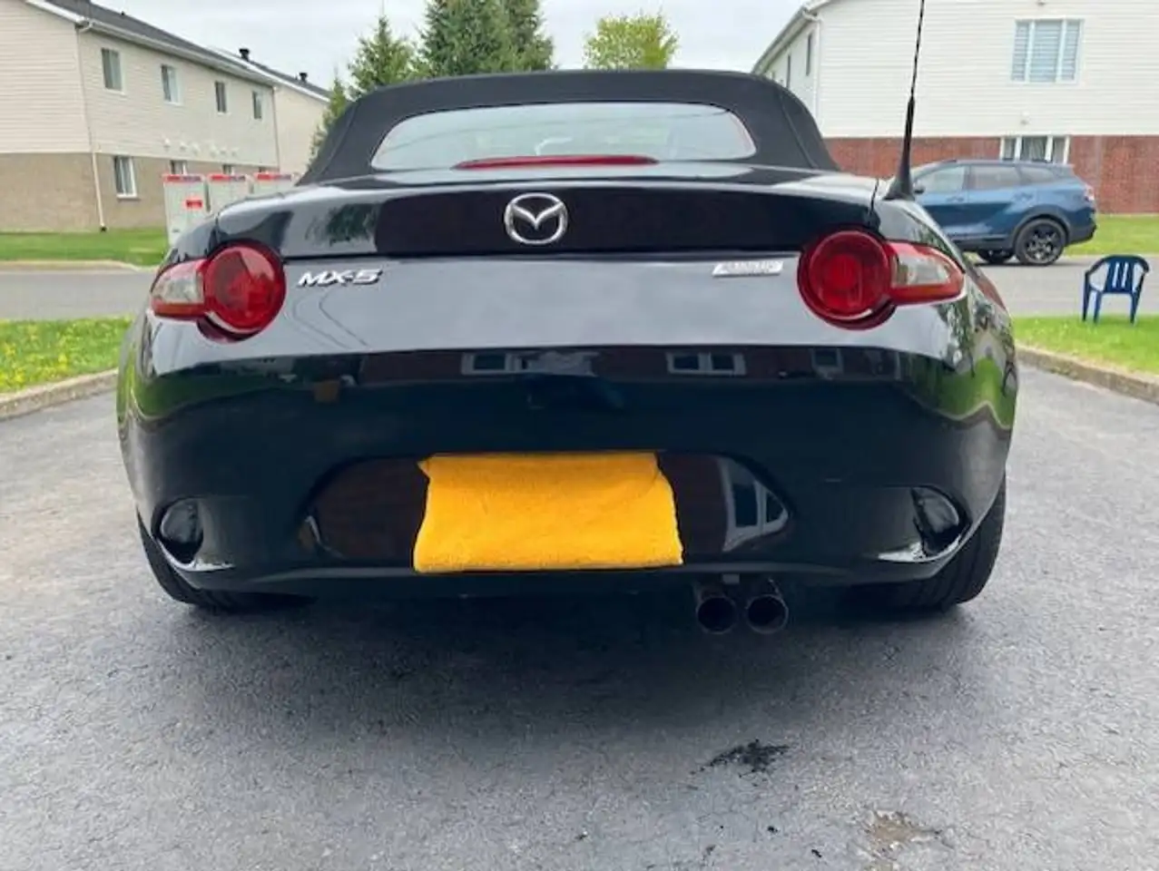 Mazda MX-5 Miata снимка Mazda MX-5 Miata