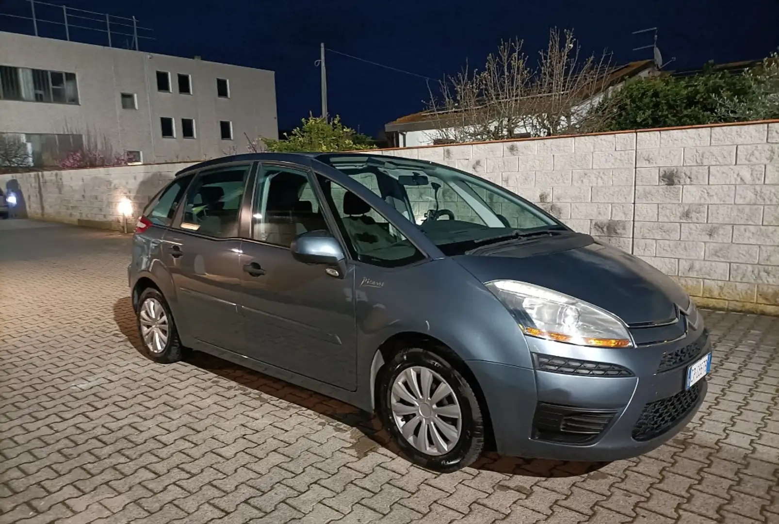 Citroen C4 Picasso 1800.benzina e GPL - 1