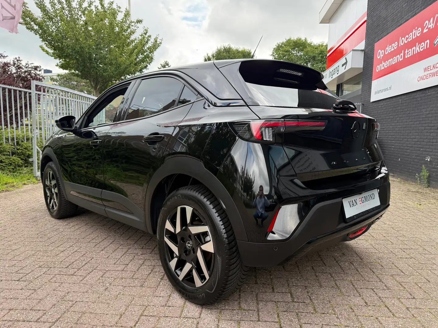Opel Mokka 1.2 Turbo Ultimate Zwart - 2
