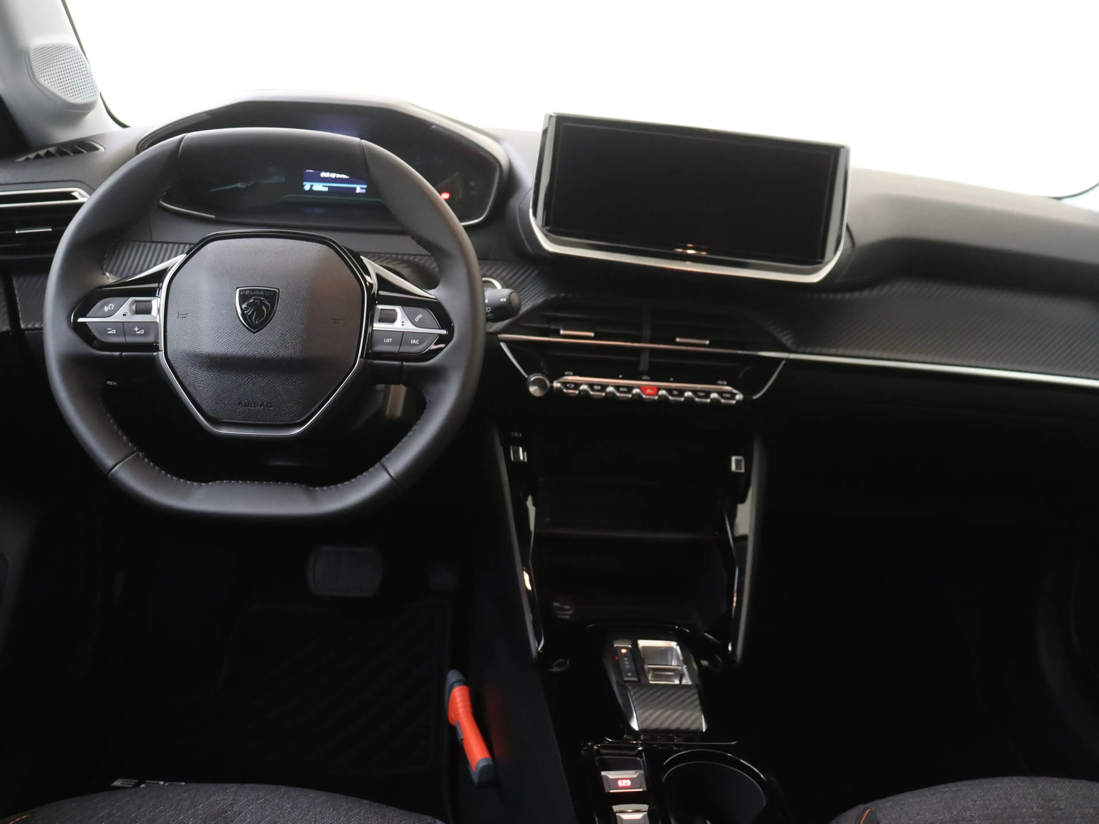 Peugeot e-208 EV Business 51 kWh NRM Demo deal — photo 5