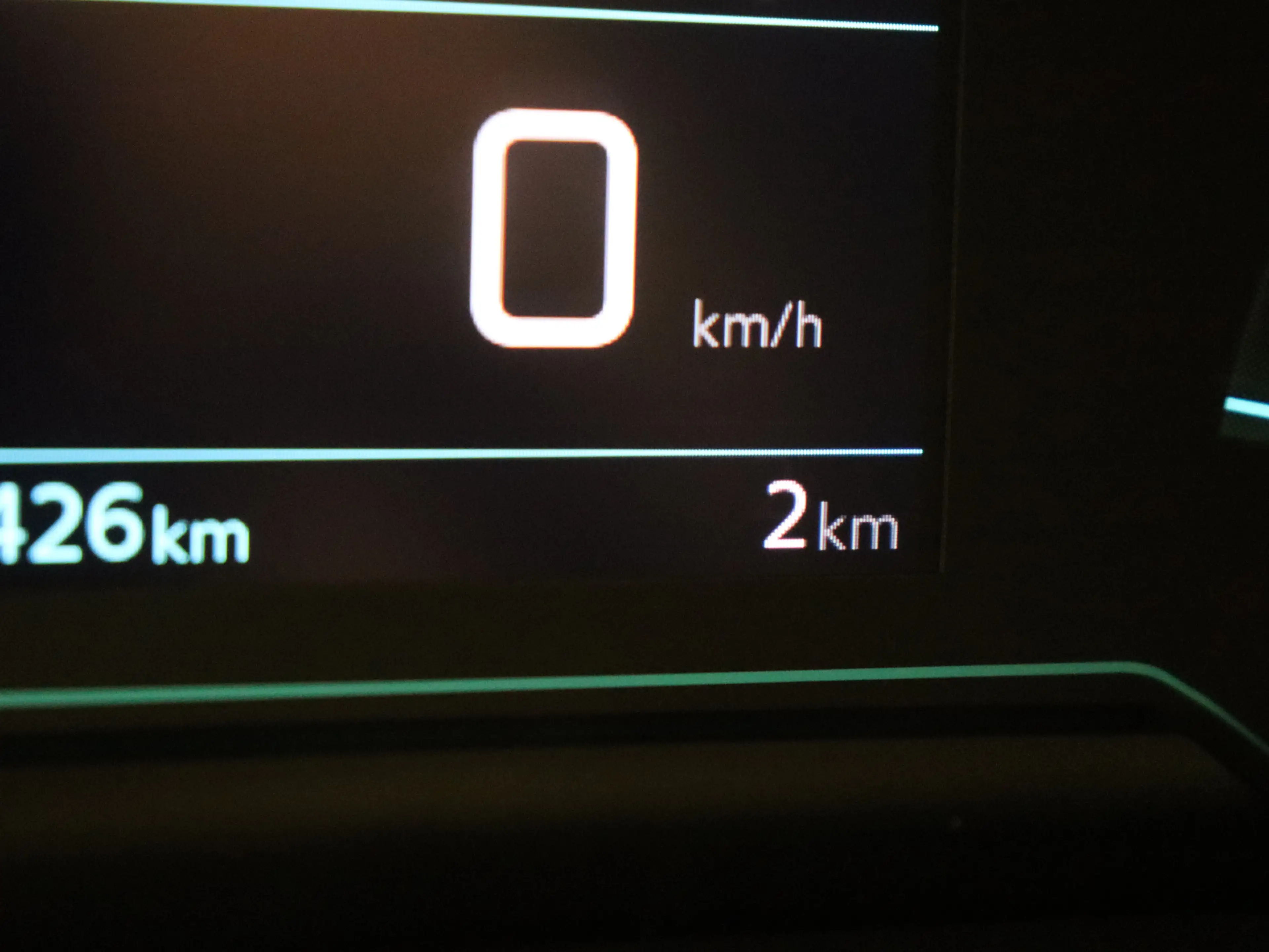 Peugeot e-208 EV Business 51 kWh NRM Demo deal — photo 9