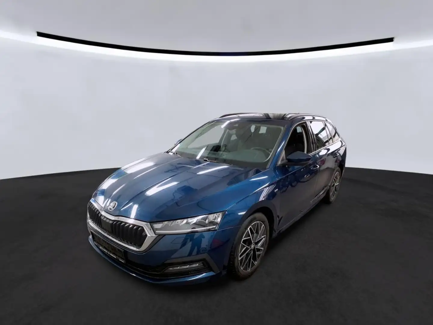 Skoda Octavia Combi 1.5 eTSI DSG CLEVER +AHK +LED +RKAM +CARPLA Blau - 2