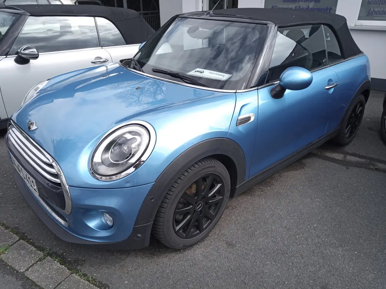 MINI Cooper Cabrio