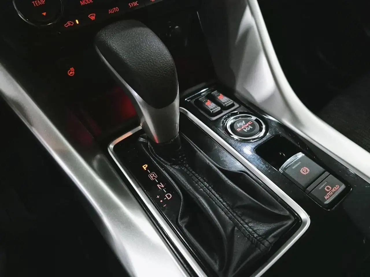 Mitsubishi Eclipse Cross fotografie Mitsubishi Eclipse Cross