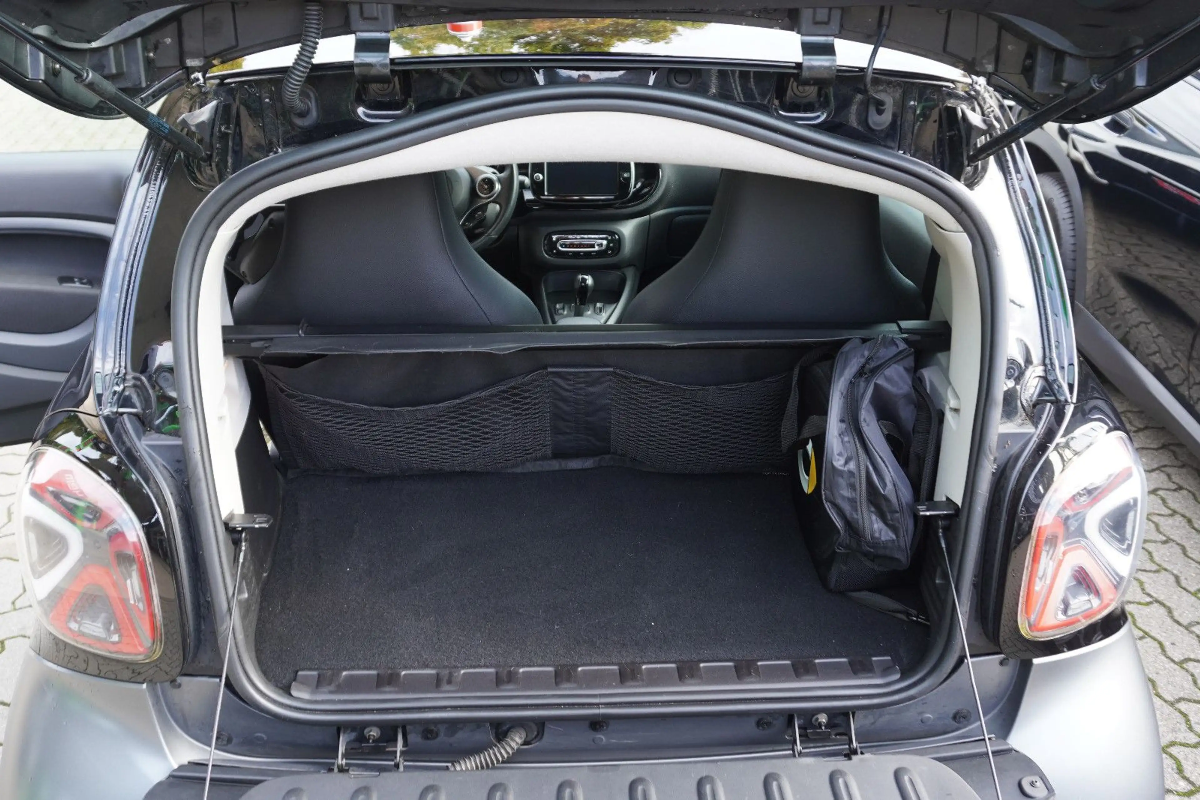 smart forTwo EQ |Pano|Leder|R-Kamera| — photo 13