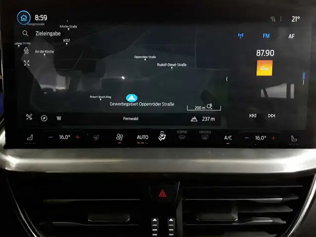 Ford Focus view 12