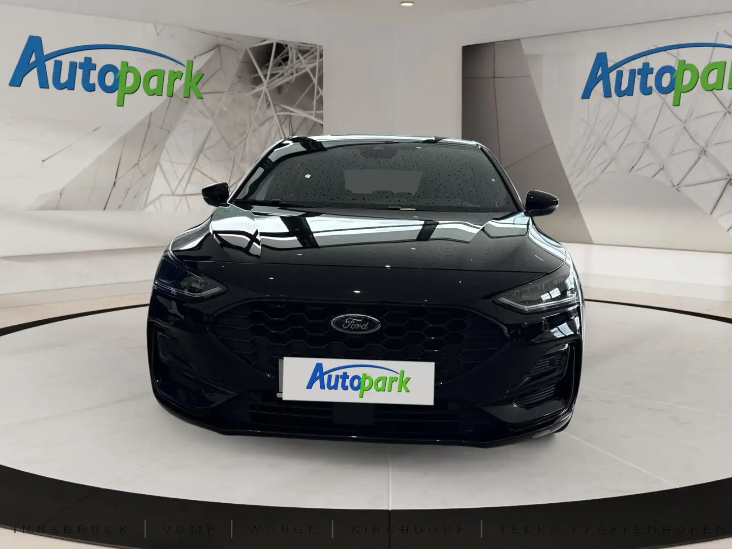 Ford Focus ST -Line X Schwarz - 2