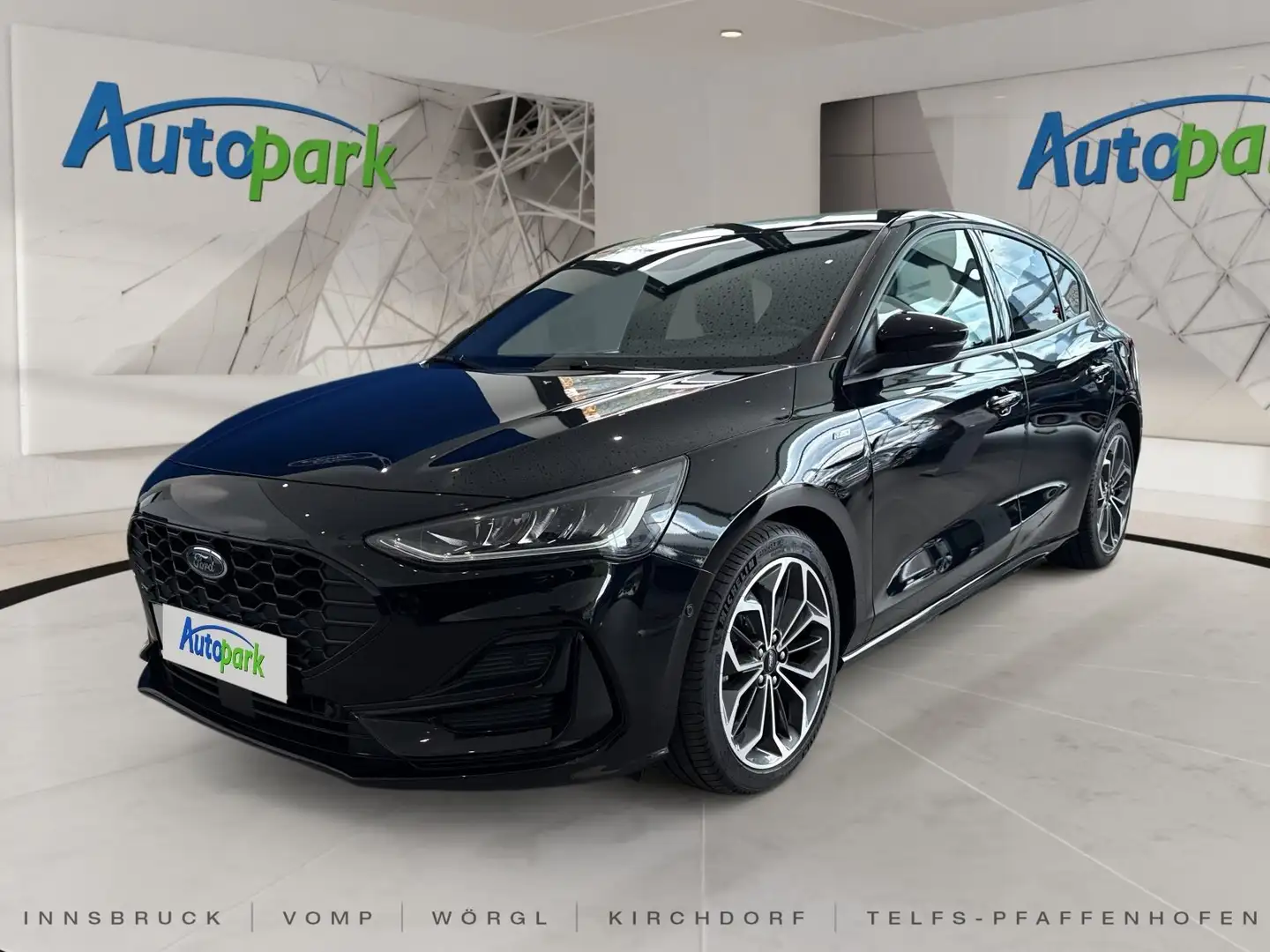 Ford Focus ST -Line X Schwarz - 1