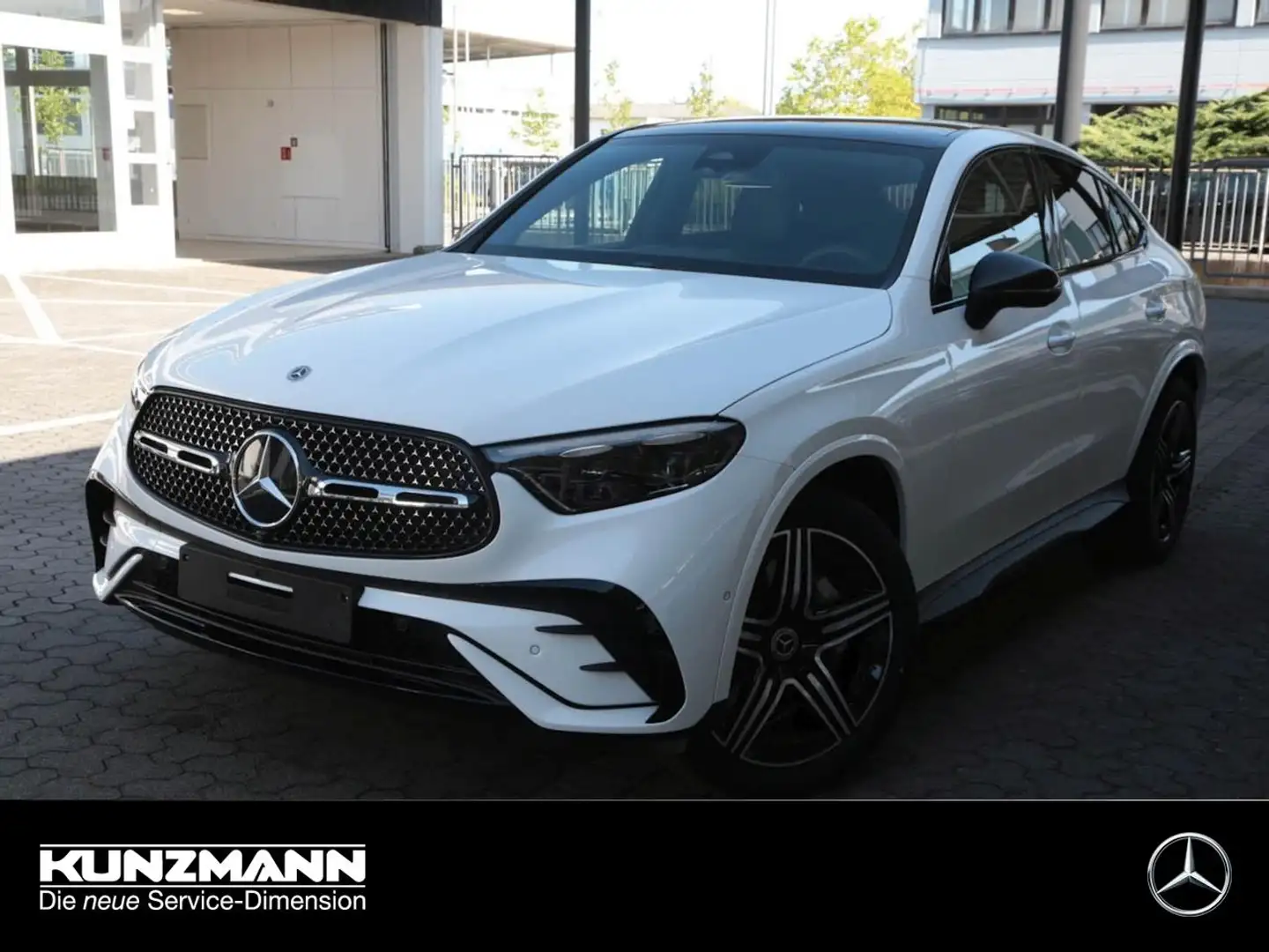 Mercedes-Benz GLC 220 d 4MATIC Coupé AMG Night Panorama AHK Weiß - 1