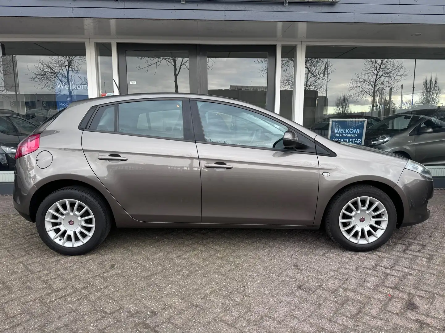 Fiat Bravo 1.4 Dynamic Grijs - 2
