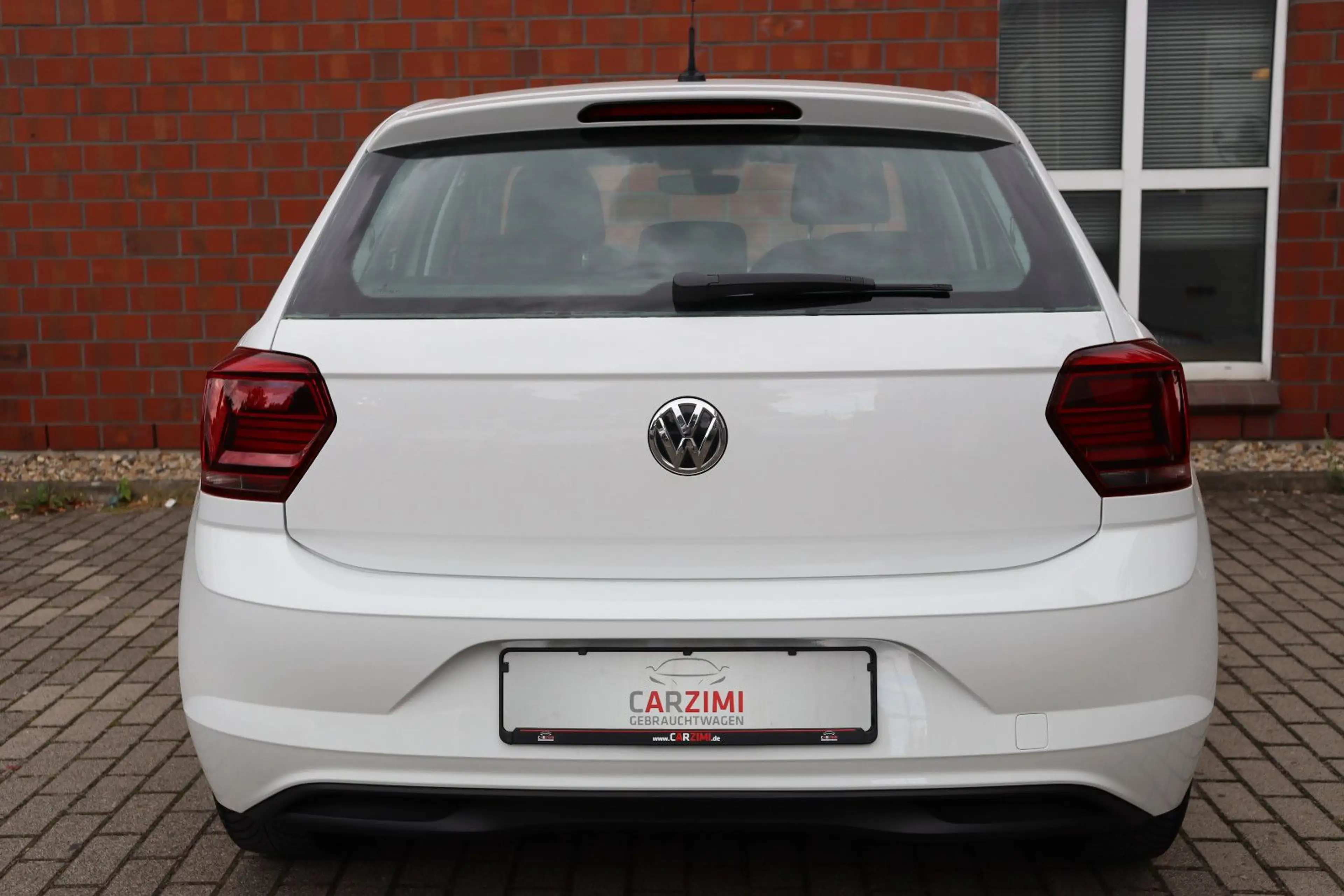 Volkswagen Polo VI 1.0 TSI Comfortline LED Tempomat Sitzh. — photo 6
