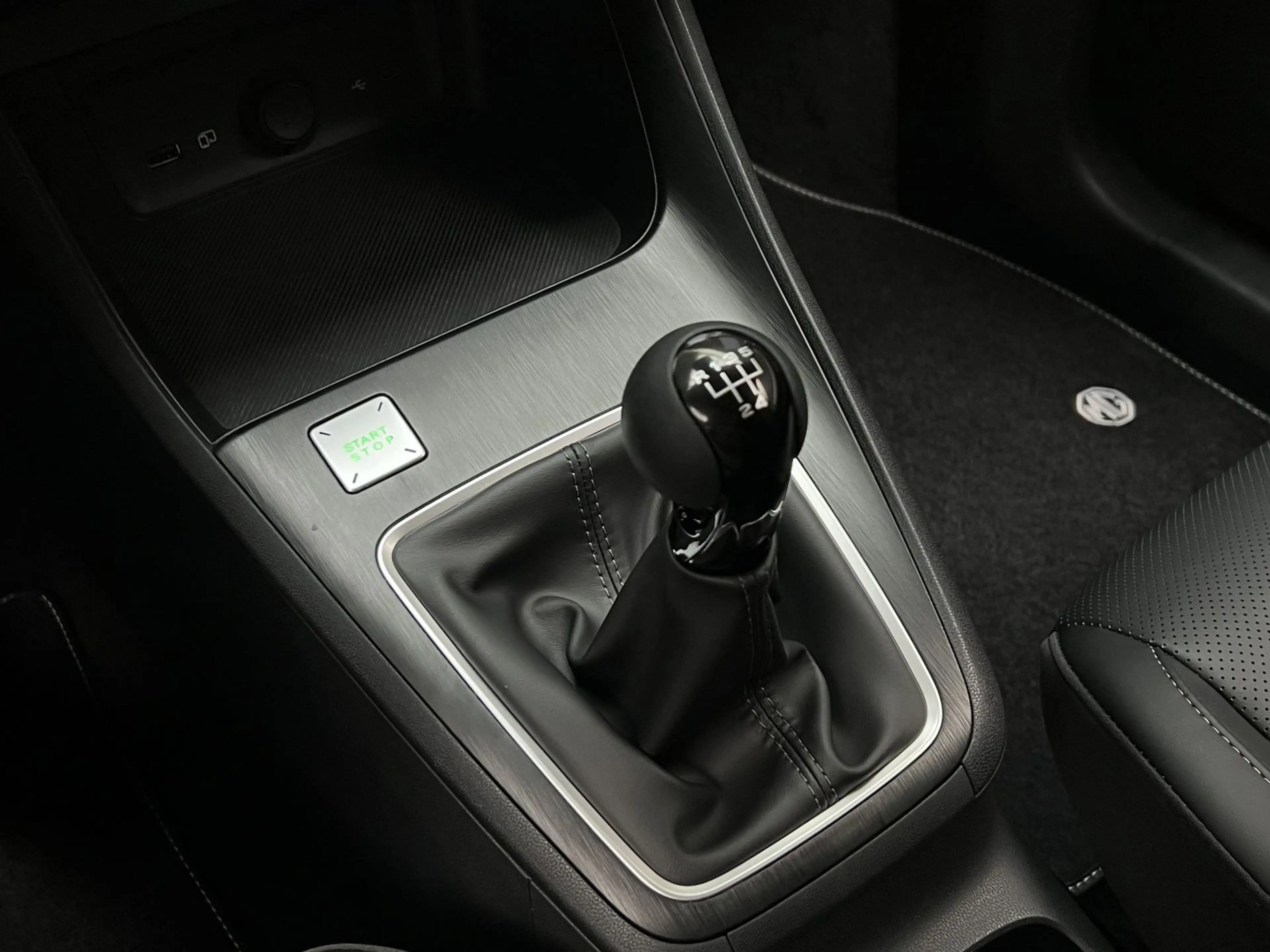 MG ZS 1.5 Hybrid Comfort CarPlay 360° Navi ACC ICA — photo 22