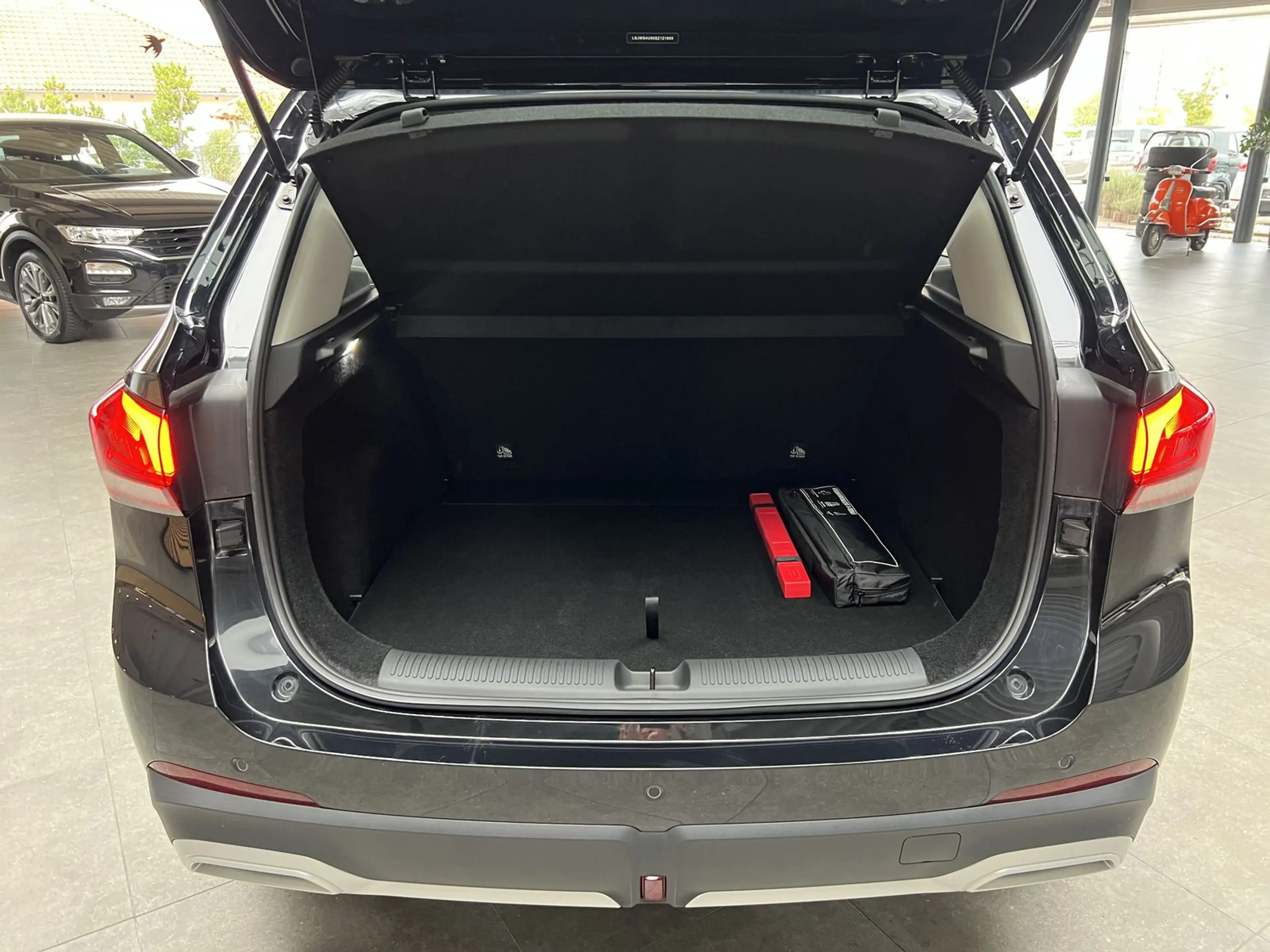 MG ZS 1.5 Hybrid Comfort CarPlay 360° Navi ACC ICA — photo 33