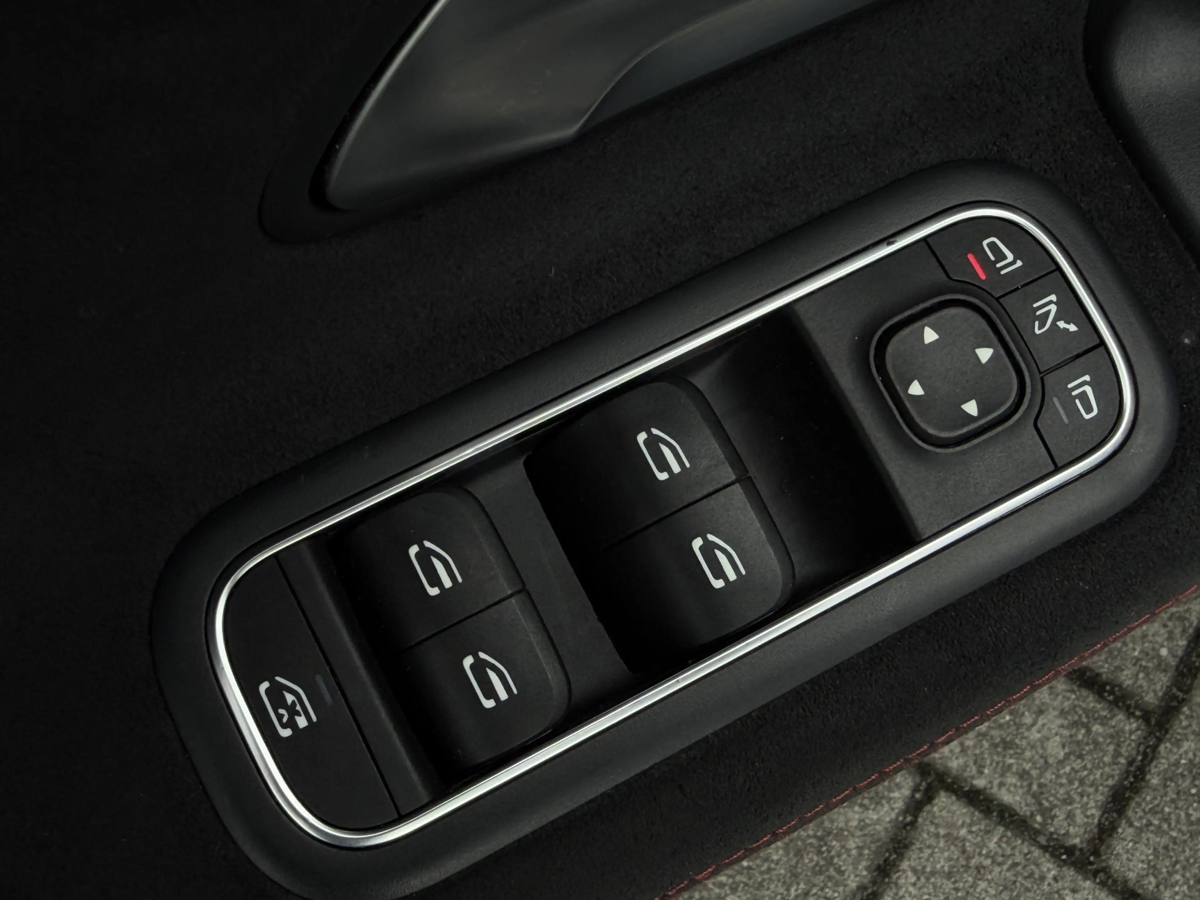 Mercedes-Benz A 250 Premium I Aut. I AMG I Leder I Pano.dak I Leder — photo 21