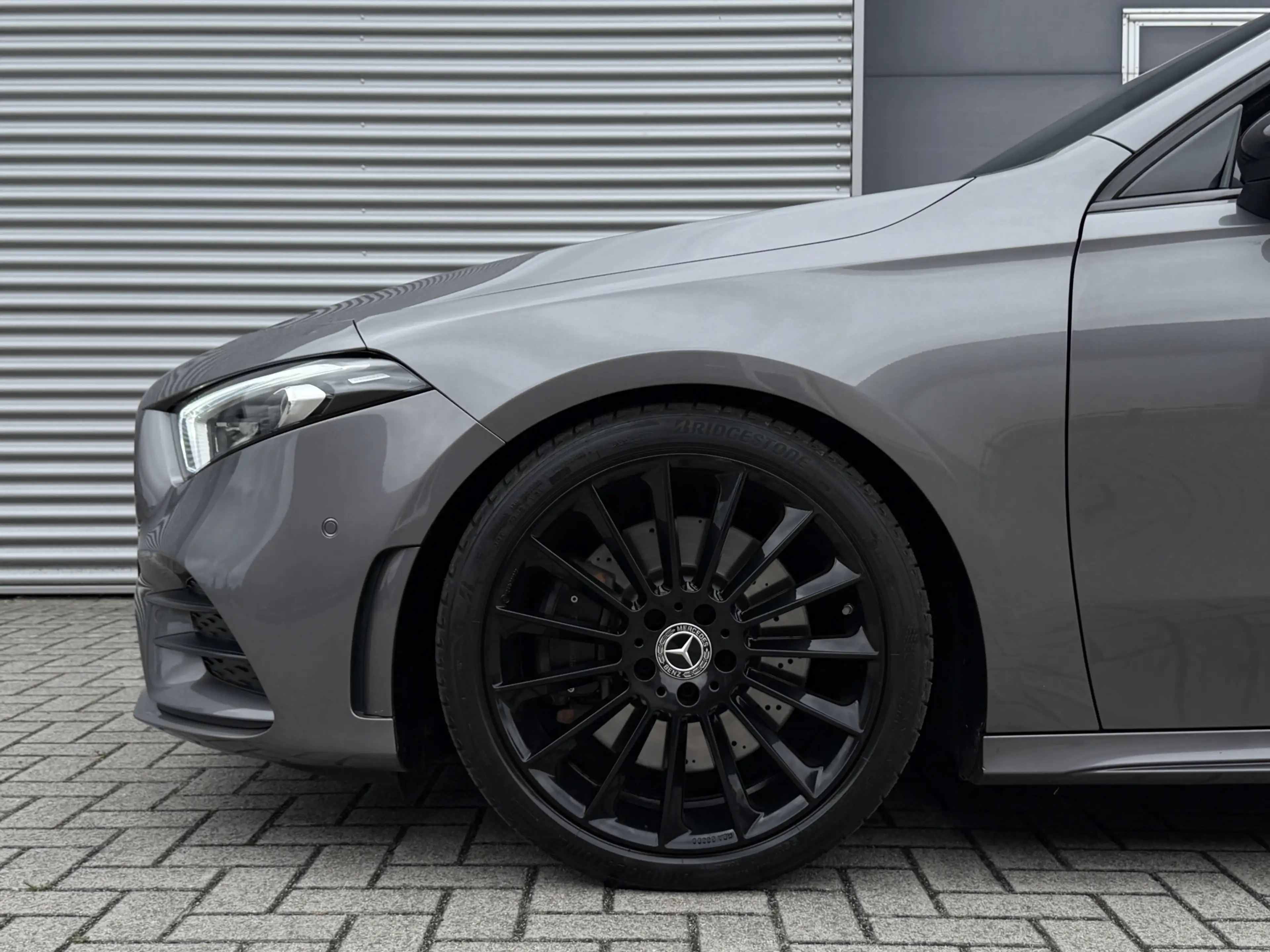 Mercedes-Benz A 250 Premium I Aut. I AMG I Leder I Pano.dak I Leder — photo 23