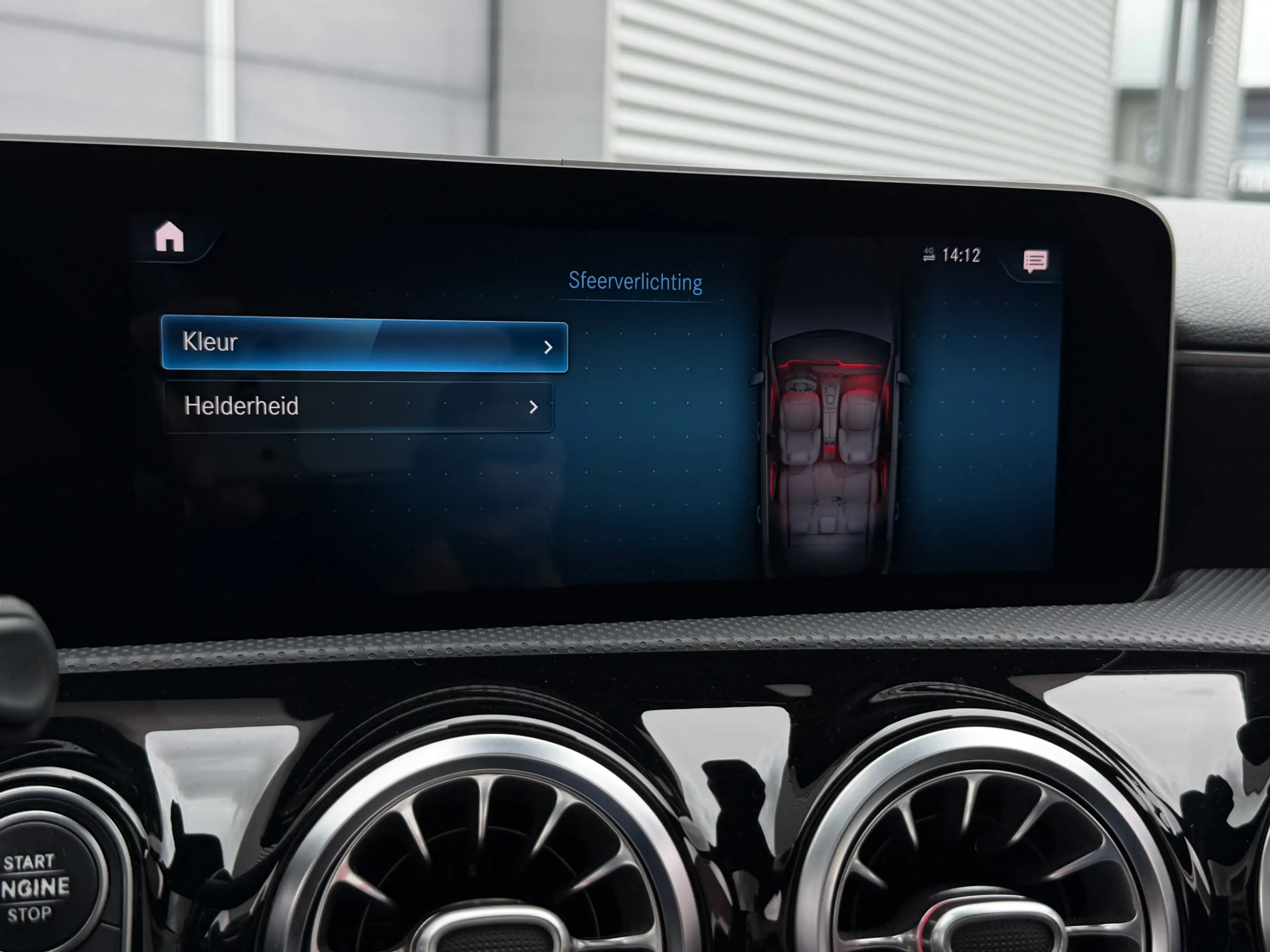 Mercedes-Benz A 250 Premium I Aut. I AMG I Leder I Pano.dak I Leder — photo 18