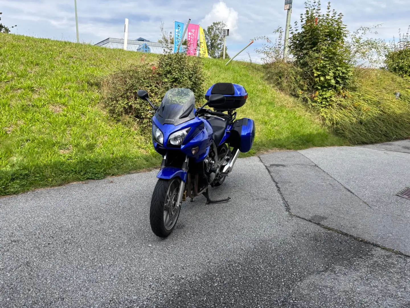 Honda CBF 1000 A Blau - 2