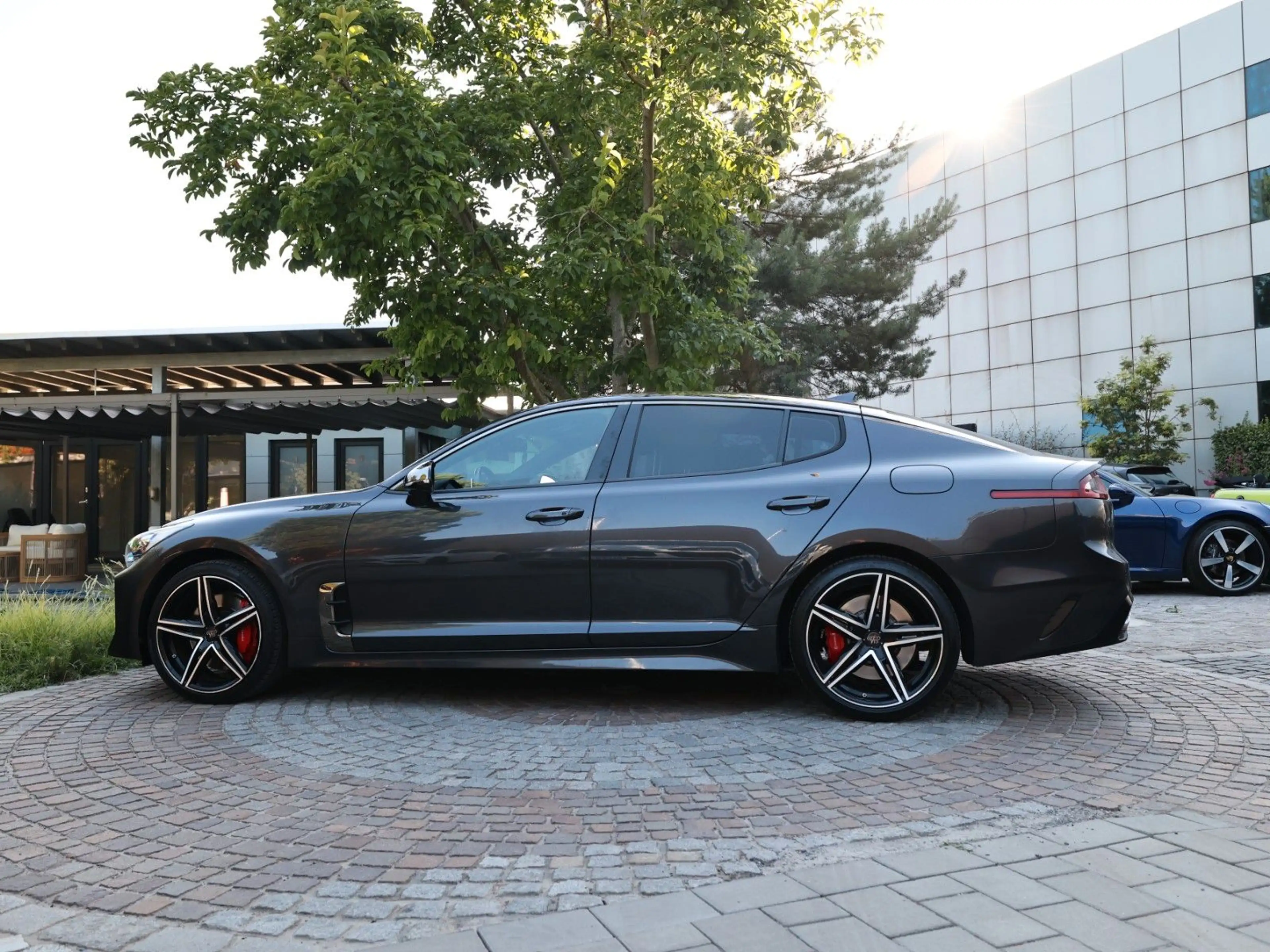 Kia Stinger GT 4WD LED,360°Kamera,HUD,Leder,Sitzblft — photo 10