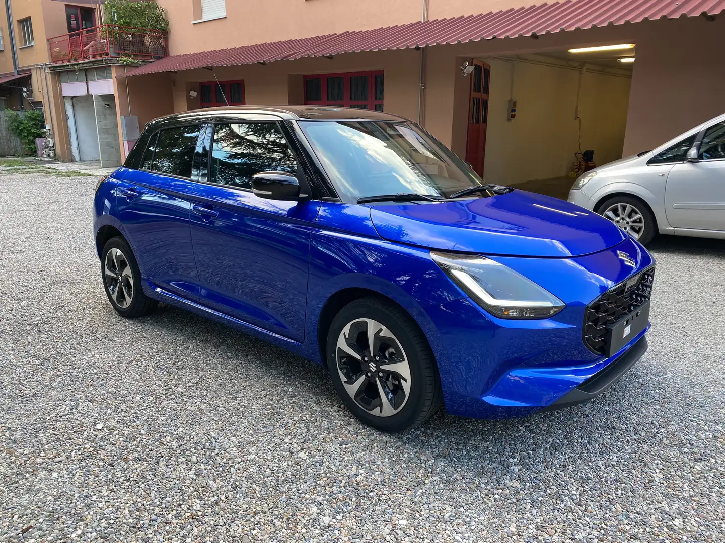Suzuki Swift 1.2 Top 2wd CVT Blu/Azzurro - 2