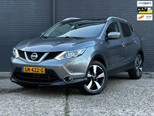 Nissan Qashqai 1.2 Connect Edition KEYLESS|PANO|151658KM|NAVI|CAM