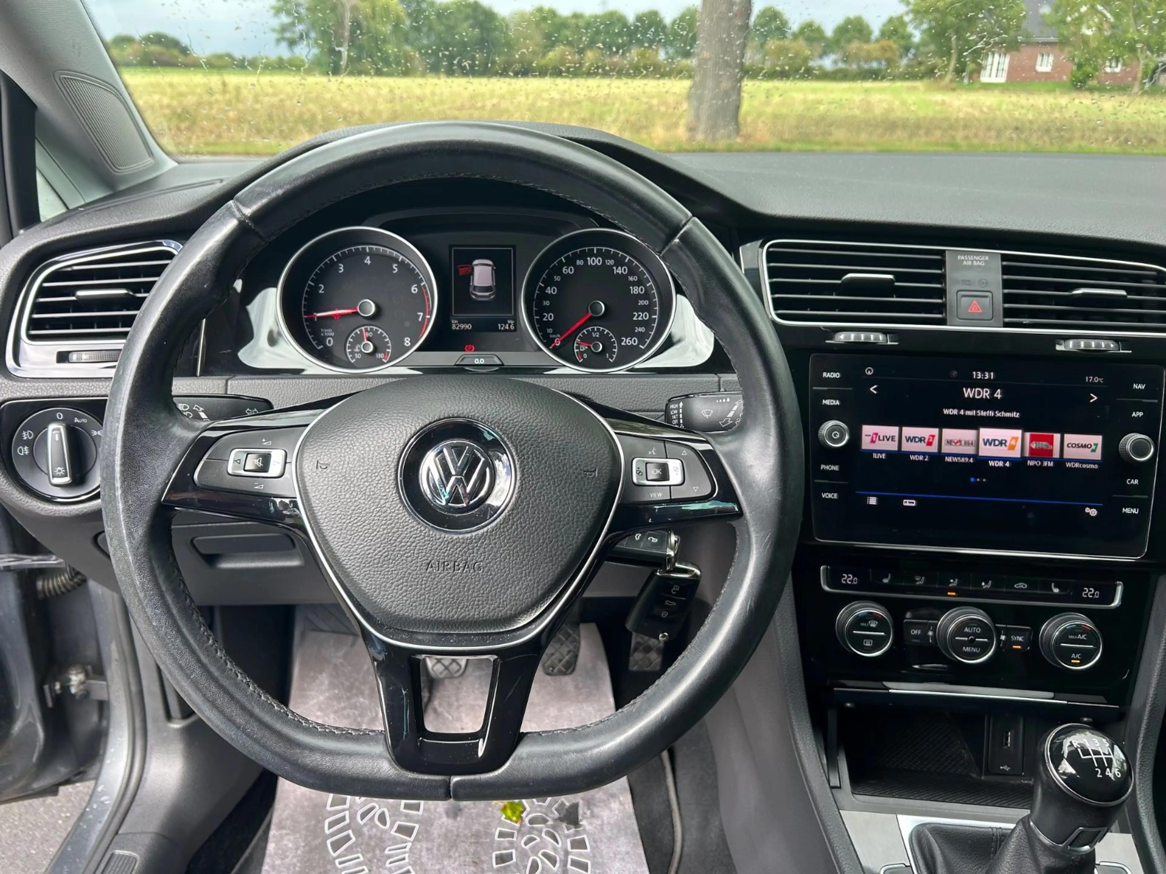 Volkswagen Golf VII Lim. Highline BlueMotion — photo 11