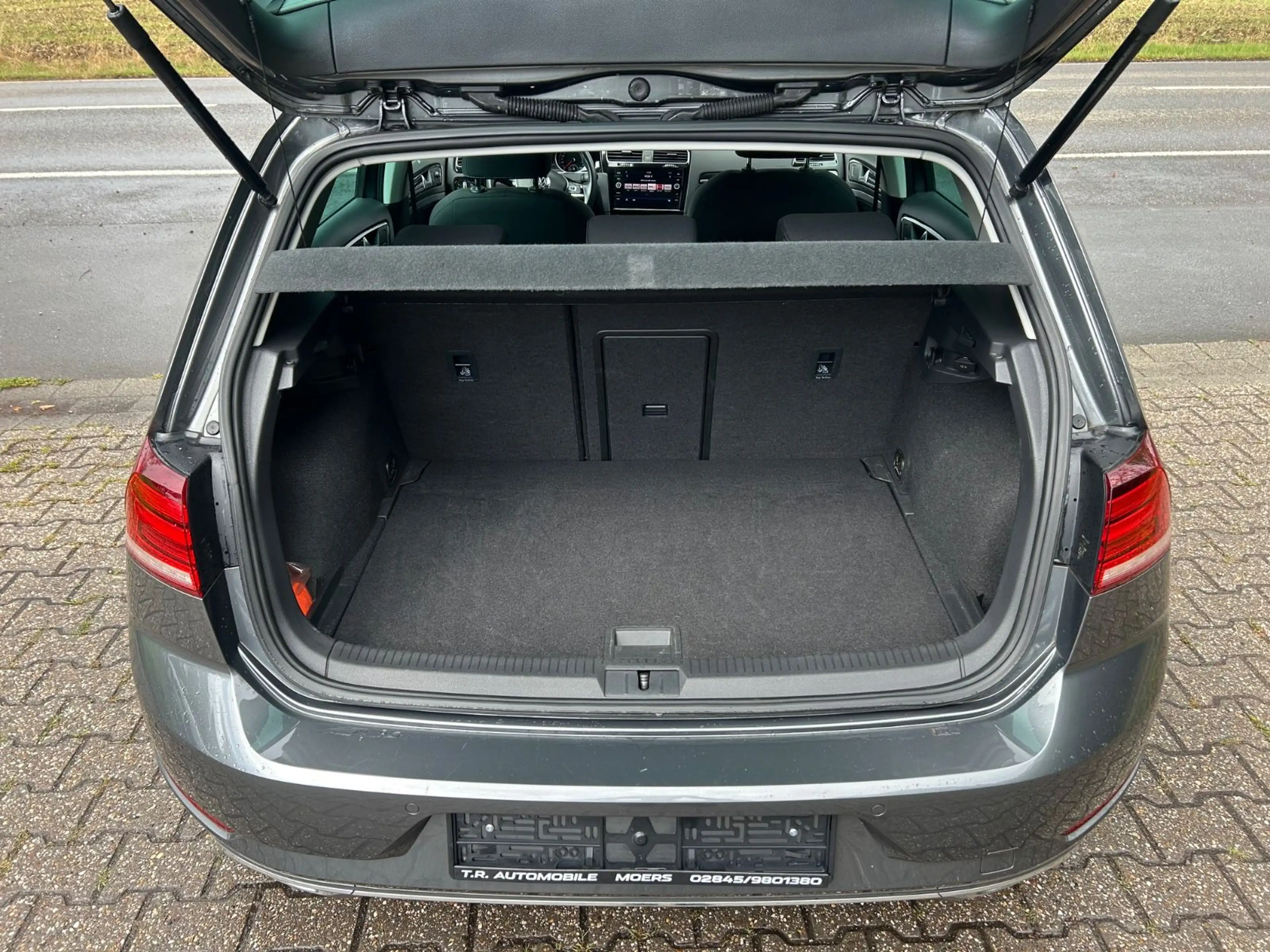 Volkswagen Golf VII Lim. Highline BlueMotion — photo 6
