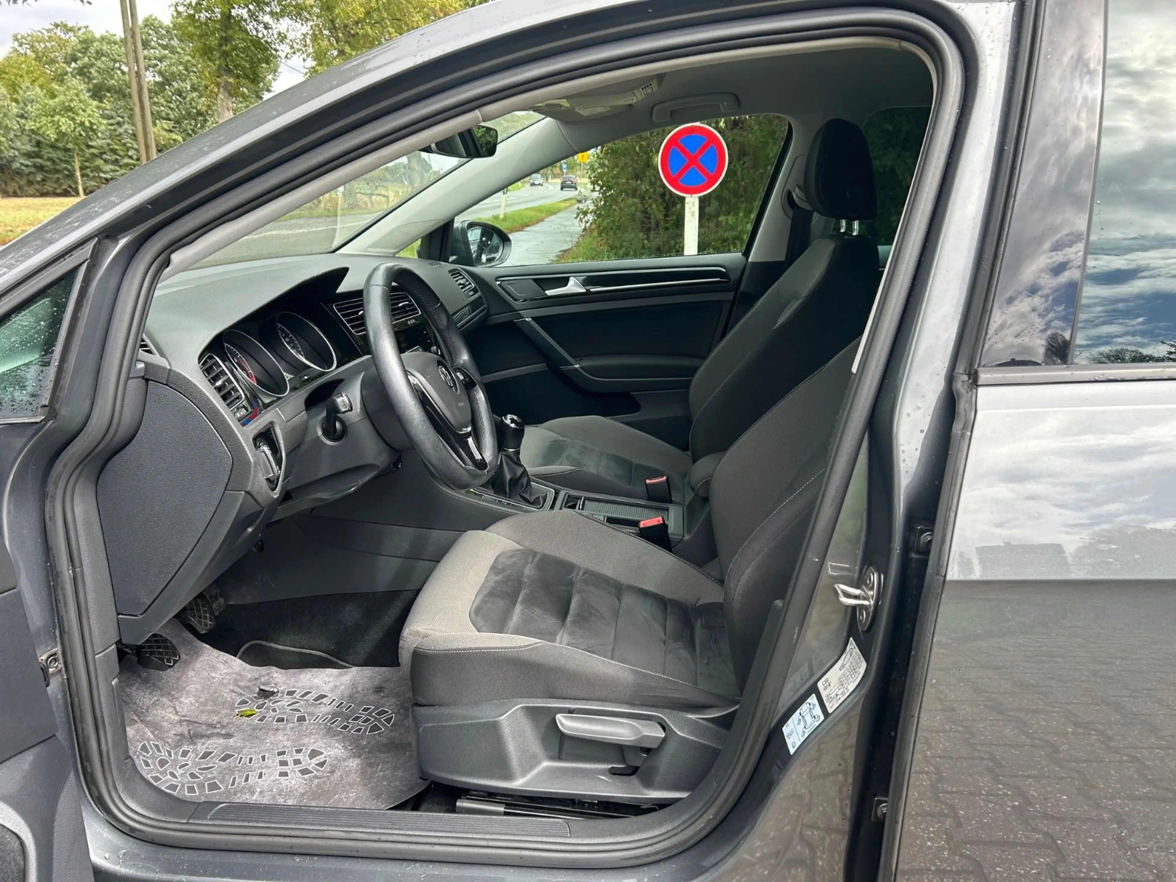 Volkswagen Golf VII Lim. Highline BlueMotion — photo 9