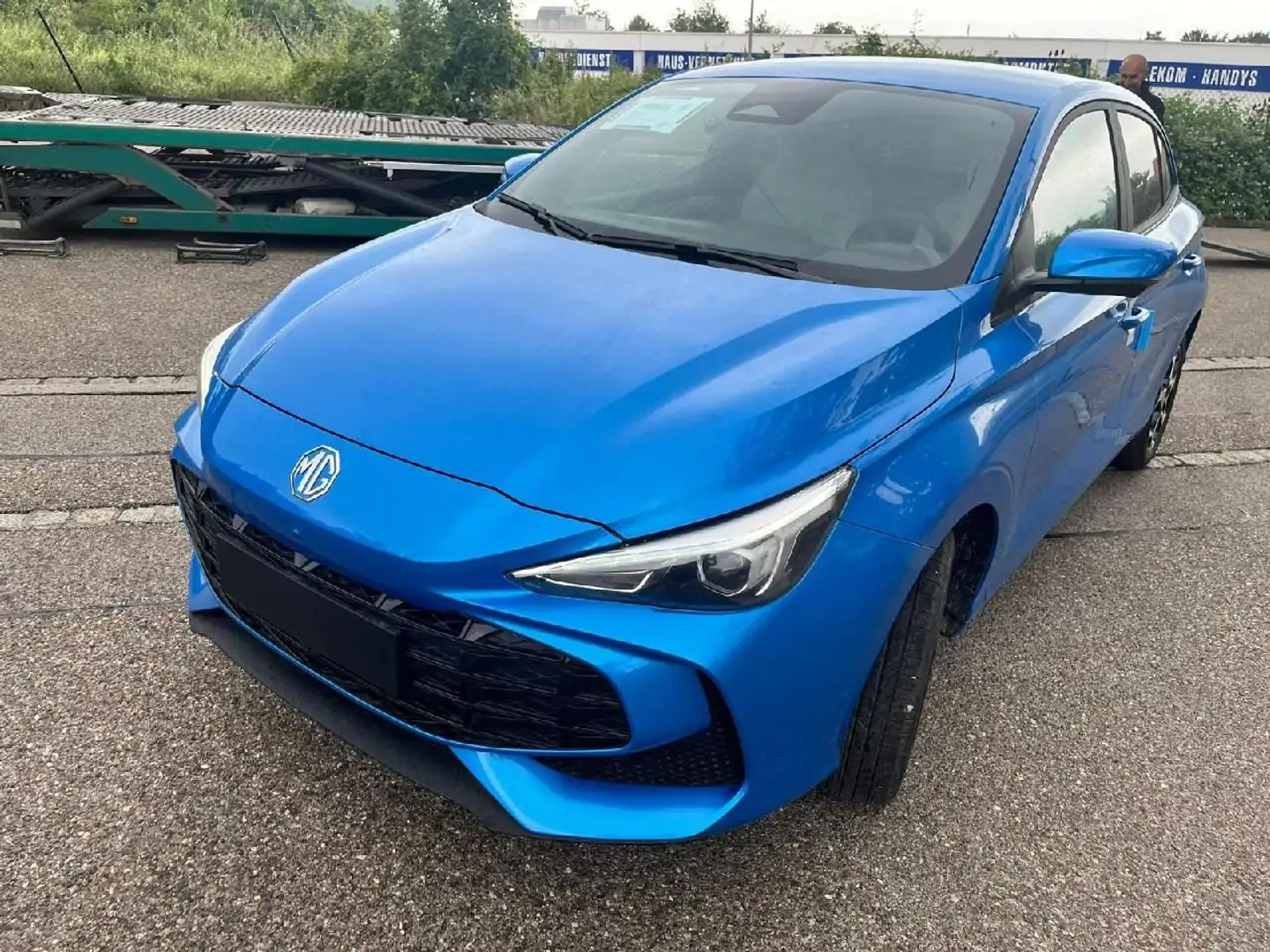 MG MG3 3 1.5 T 85 kW Comfort Blau - 2