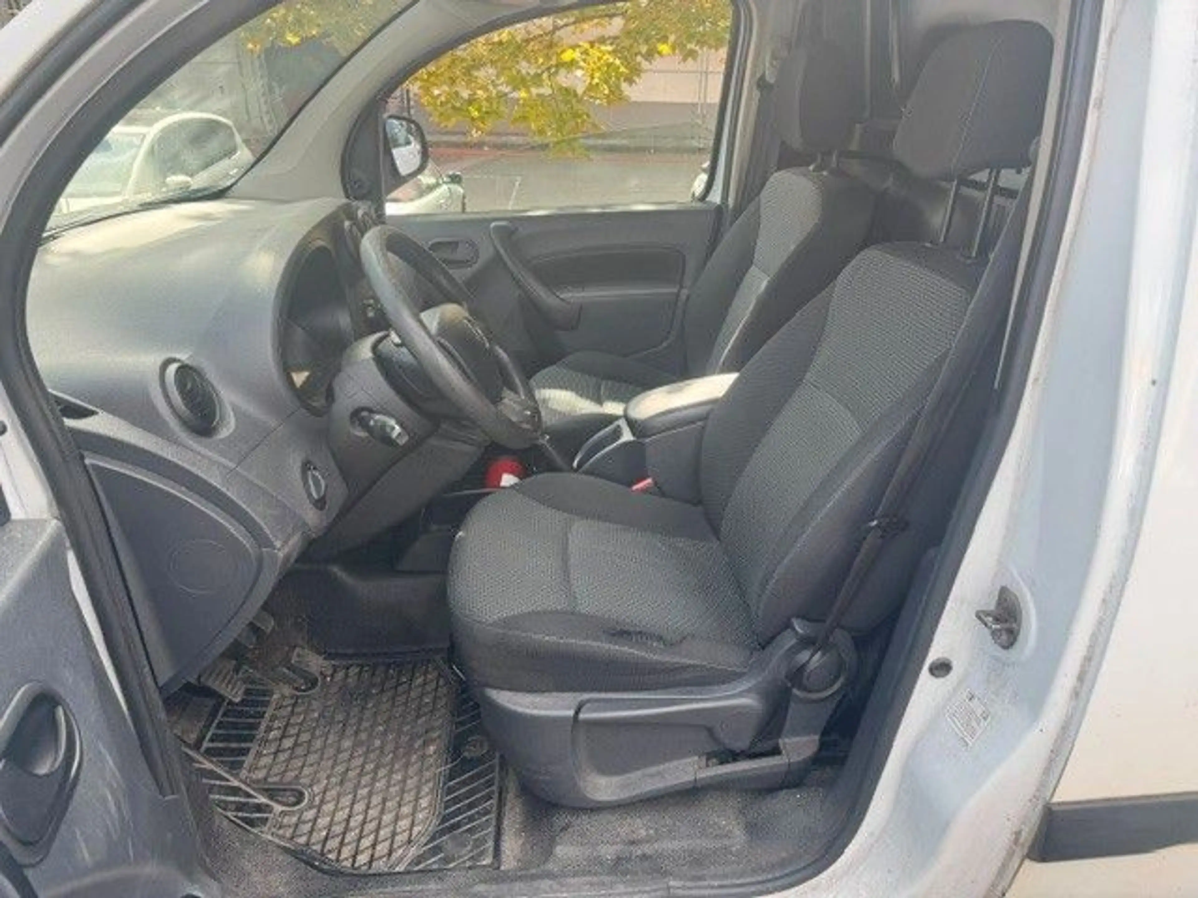 Mercedes-Benz Citan Kasten 109 CDI extralang klima — photo 10