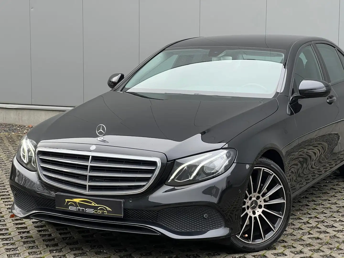 Mercedes-Benz E 220 d Automaat- Navi- Camera- Leder- Xenon- Garantie! Noir - 2